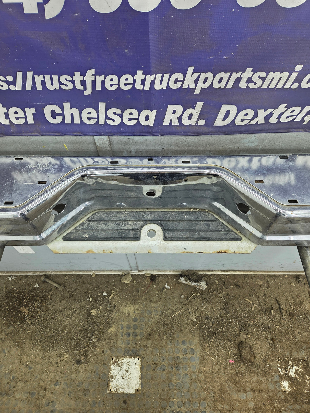 1980-1997 Ford F100 F150 F250 F350 Rear Bumper