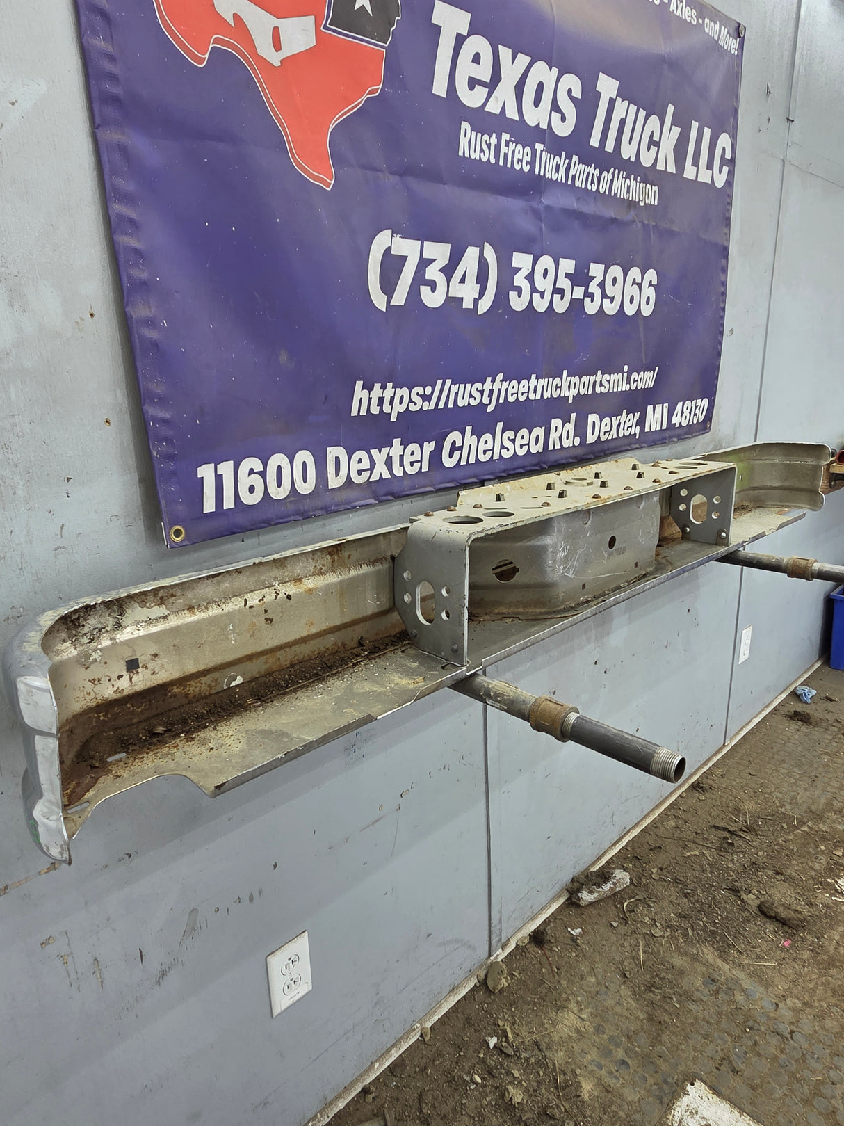 1980-1997 Ford F100 F150 F250 F350 Rear Bumper