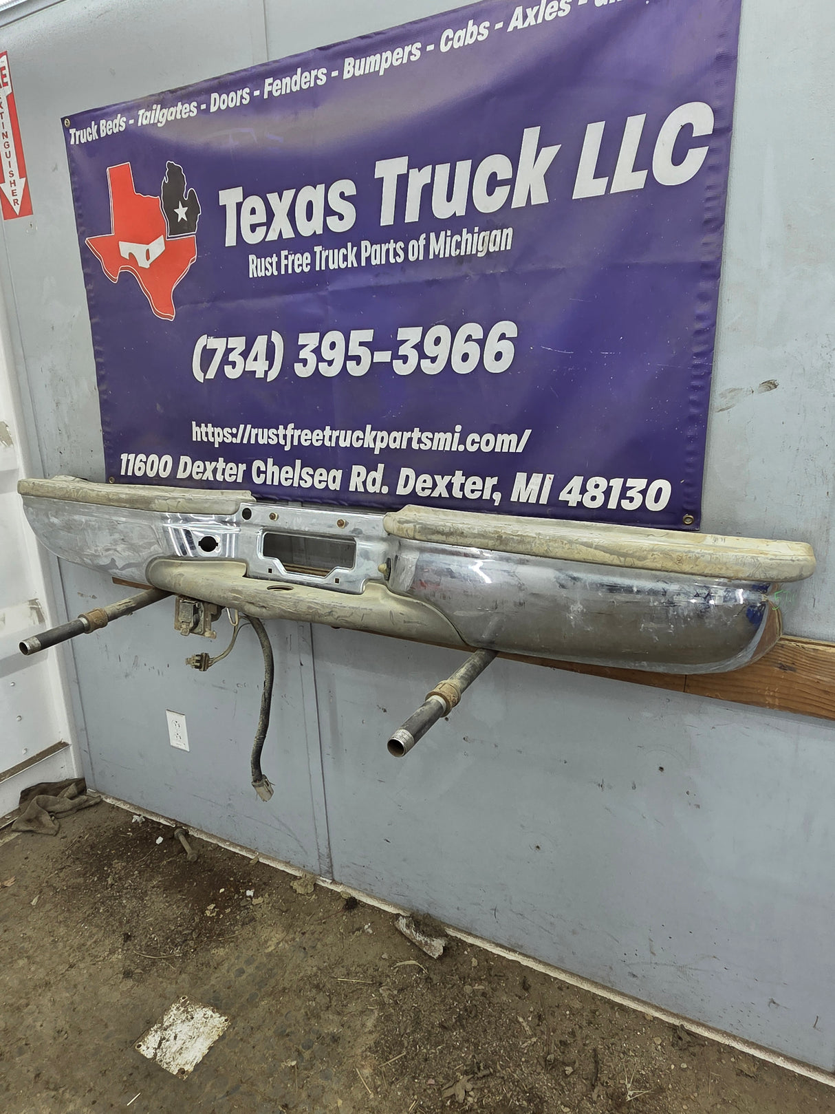 1999-2007 Ford Super Duty F250 F350 F450 F550 Rear Bumper