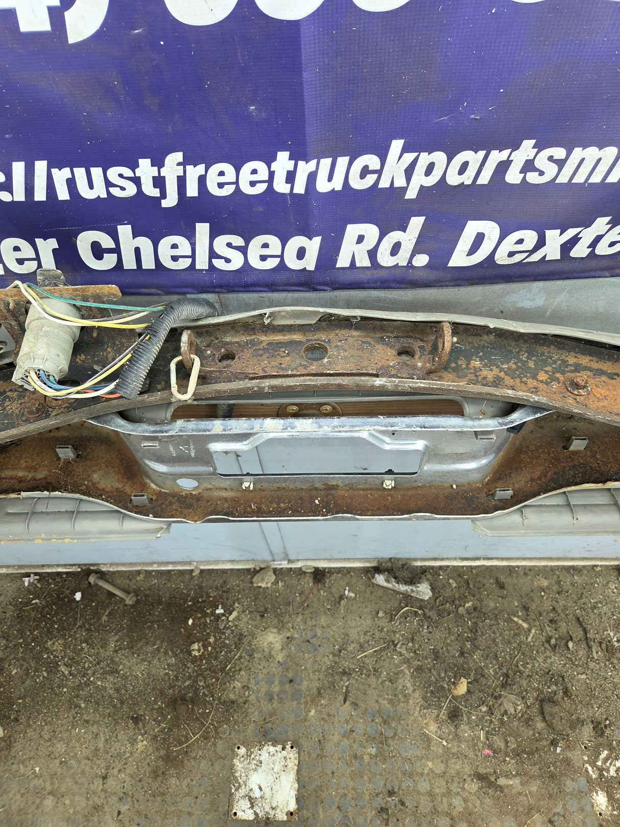 1999-2007 Ford Super Duty F250 F350 F450 F550 Rear Bumper