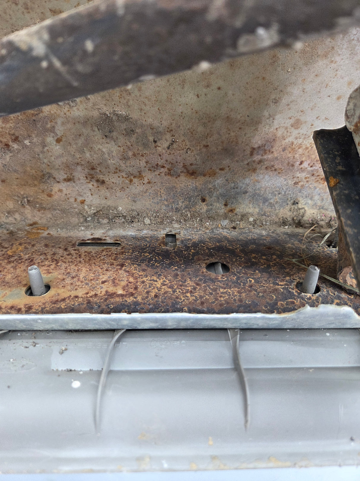 1999-2007 Ford Super Duty F250 F350 F450 F550 Rear Bumper
