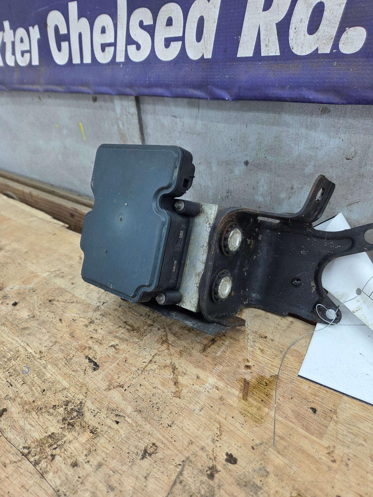 2015-2016 Ford F150 ABS Pump Module Control Assembly