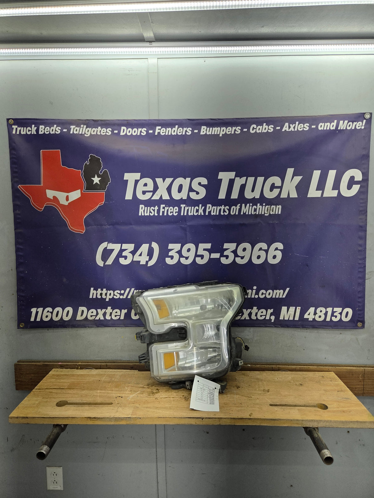 2015-2017 Ford F150 LH Driver Side Headlight Halogen - FL3Z13008B-FPM