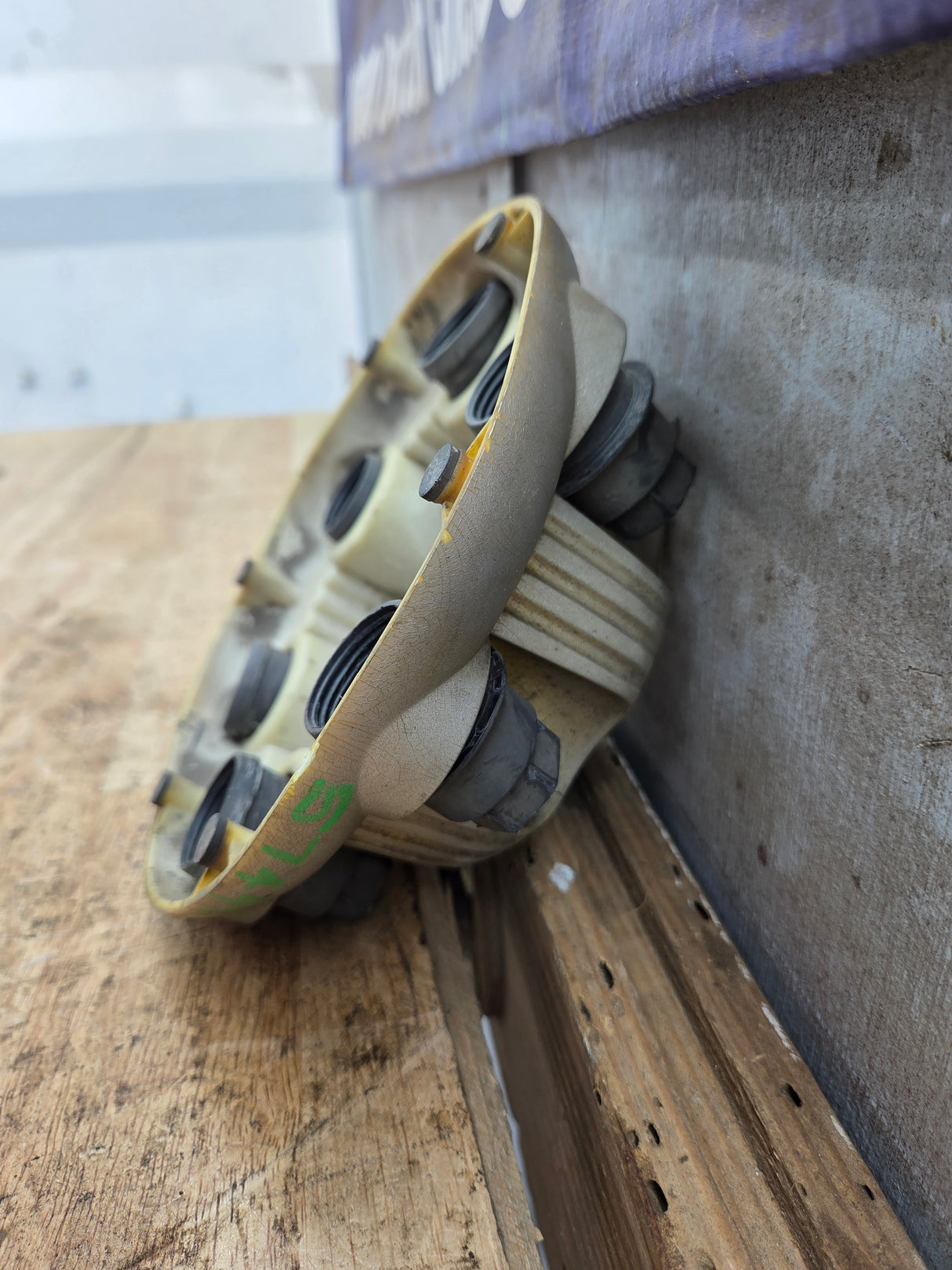 1999-2014 OEM Chevrolet Silverado Wheel Center Hub Cap Lug Cover 9596661