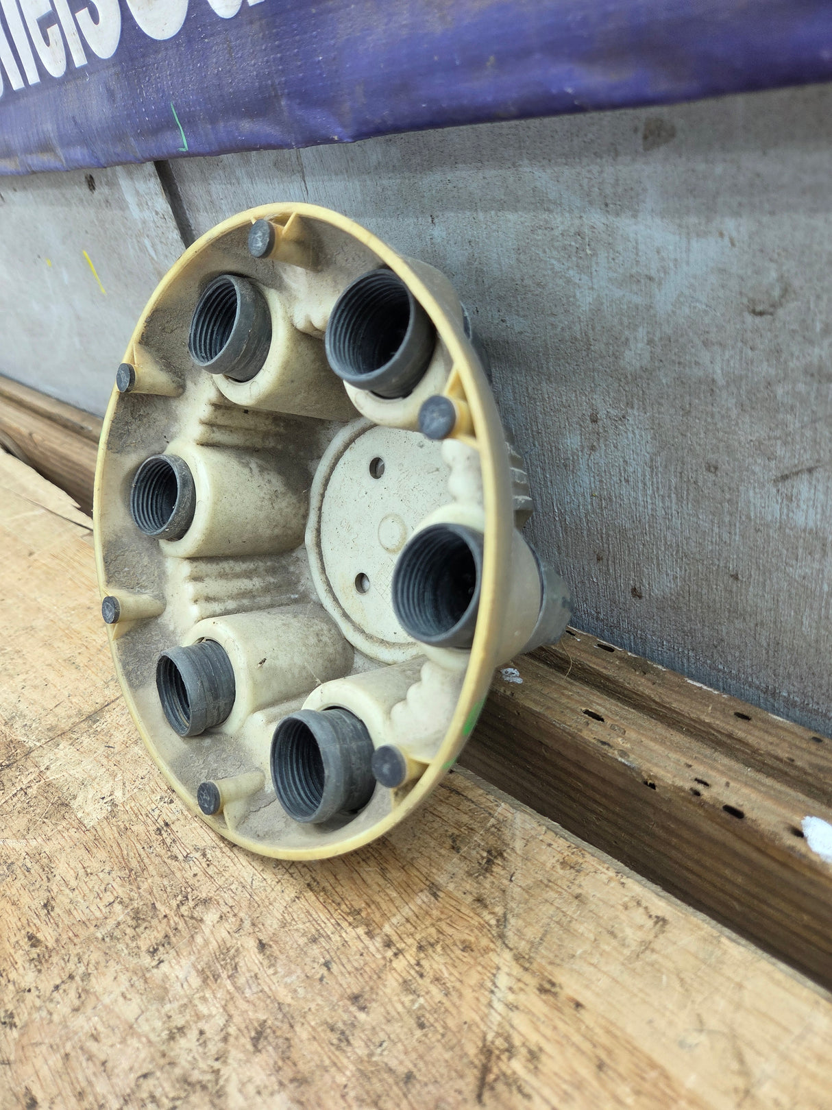 1999-2014 OEM Chevrolet Silverado Wheel Center Hub Cap Lug Cover 9596661