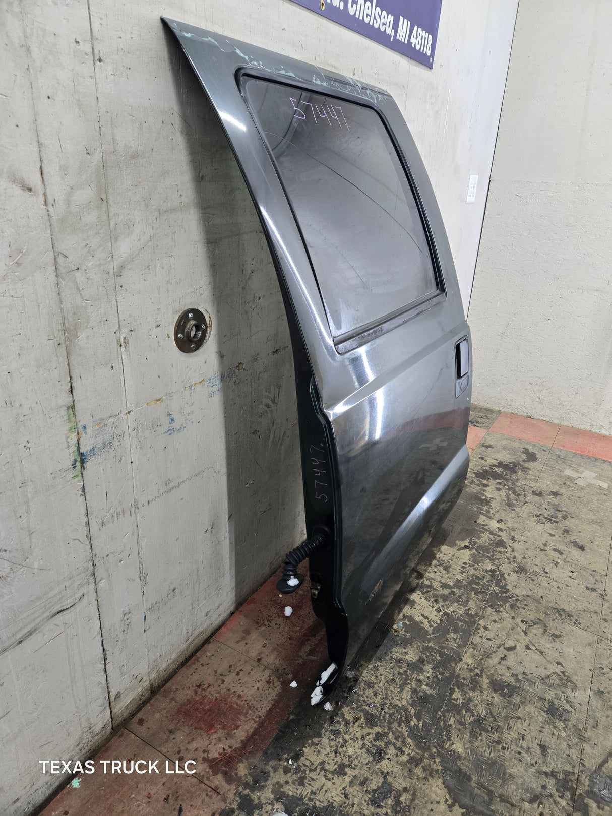 1999-2011 Ford Super Duty LH Driver Side Rear Crew Cab Door F250 F350 F450 F550