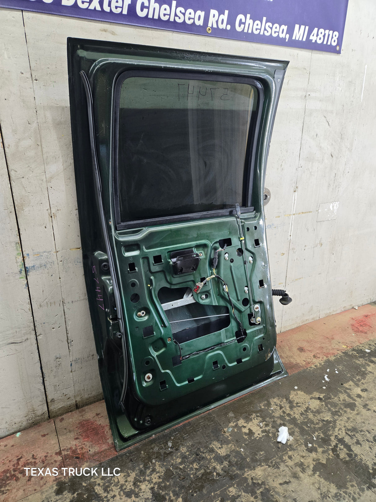 1999-2011 Ford Super Duty LH Driver Side Rear Crew Cab Door F250 F350 F450 F550