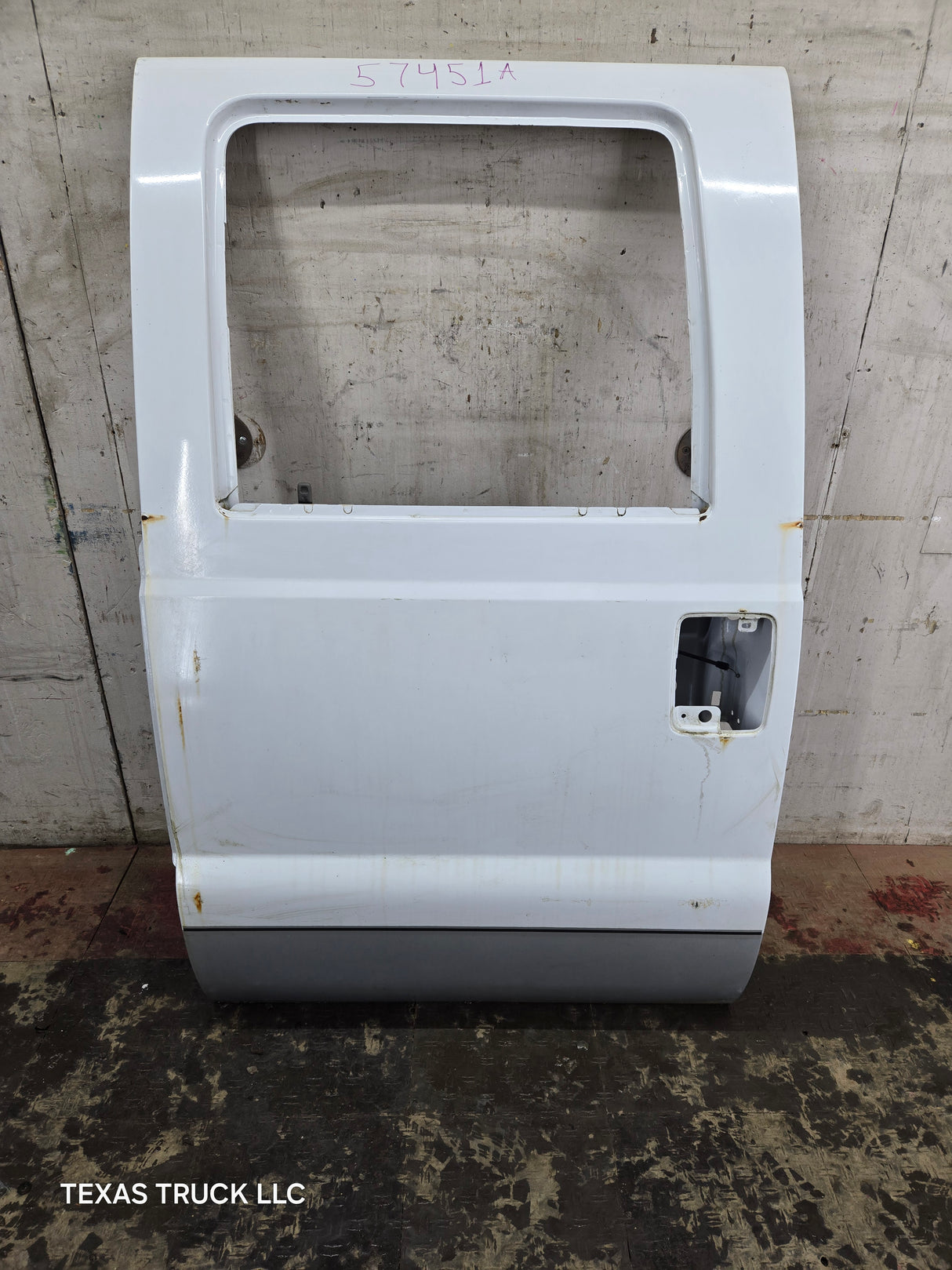 1999-2011 Ford Super Duty LH Driver Side Rear Crew Cab Door F250 F350 F450 F550