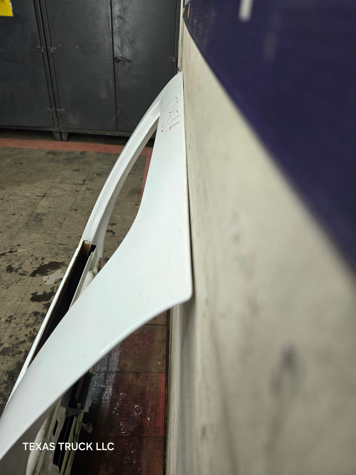 1999-2011 Ford Super Duty LH Driver Side Rear Crew Cab Door F250 F350 F450 F550