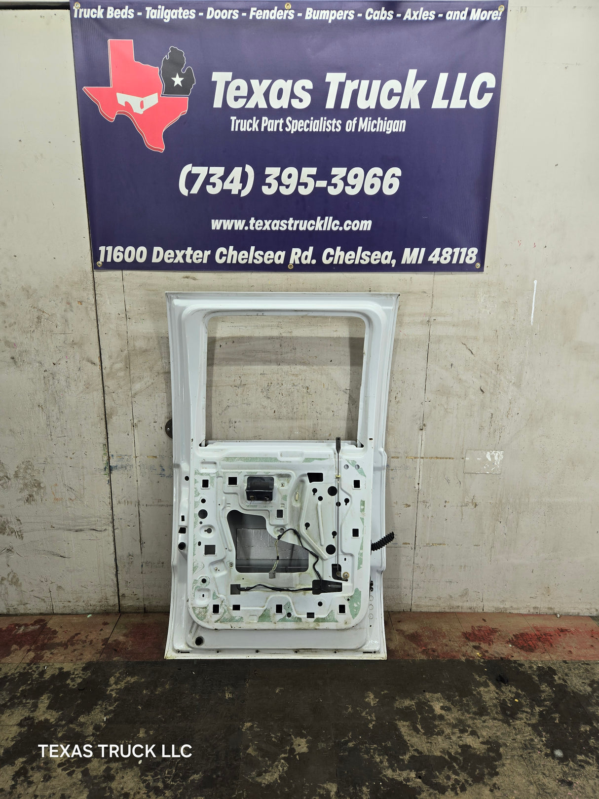 1999-2011 Ford Super Duty LH Driver Side Rear Crew Cab Door F250 F350 F450 F550