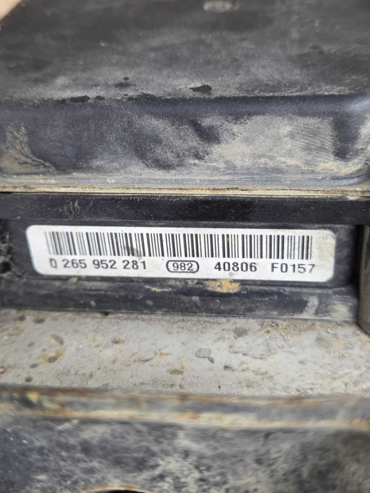 2013-2014 Ford F150 ABS Pump Module Control Assembly 4X4 - DL34-2C405-B