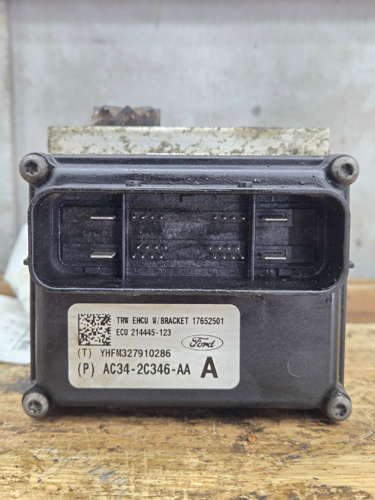 2008-2010 Ford Super Duty F250 F350 ABS Pump Module Control Assembly AC34-2C346-AA