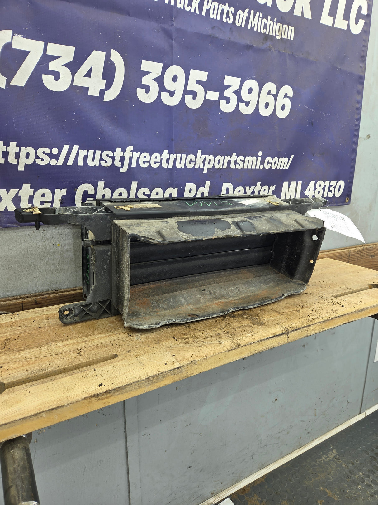 2015-2017 Ford F-150 2.7/3.5 Lower Intercooler Active Air Shutter