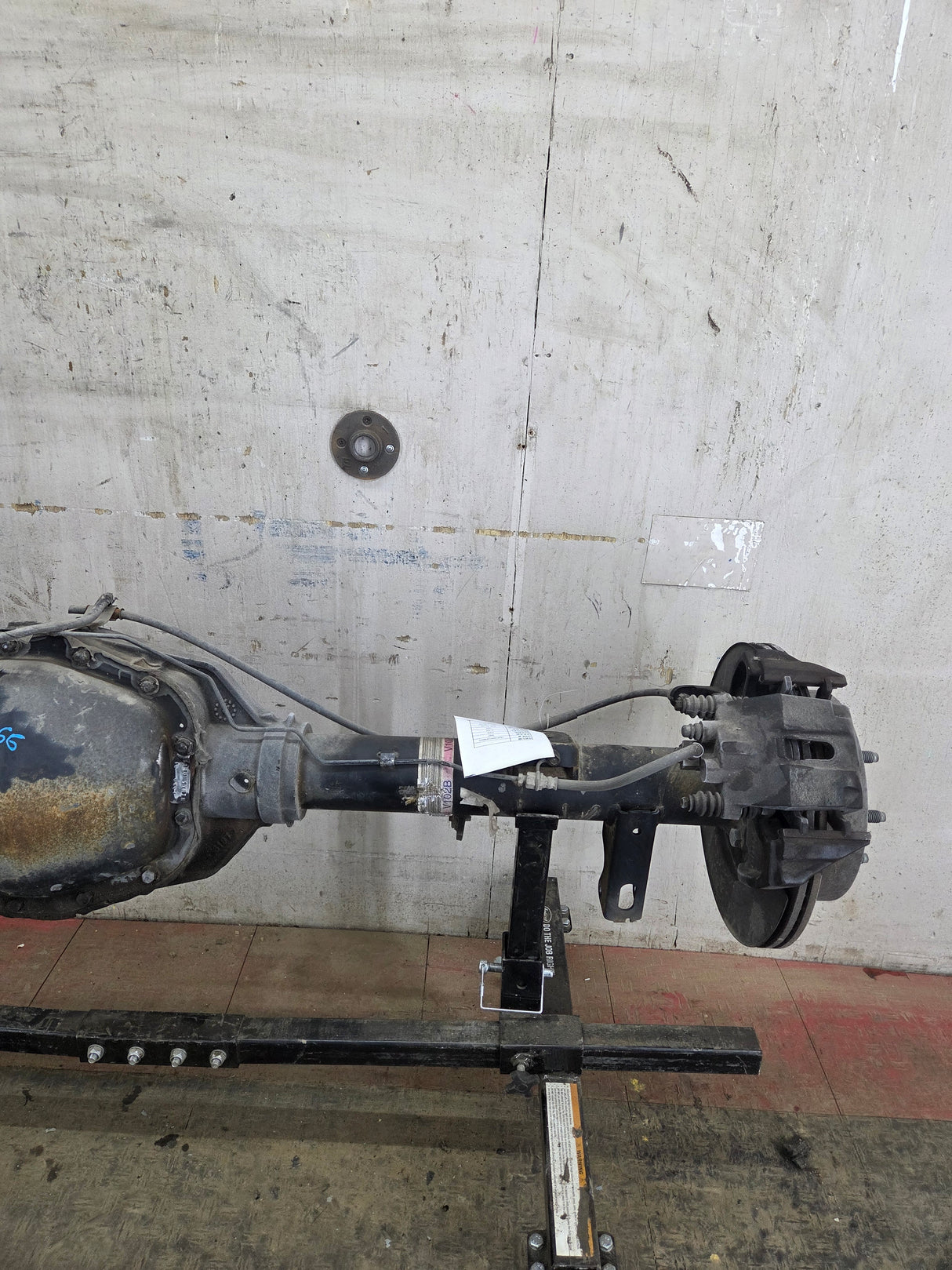 2004-2008 Ford F150 10.25" 7 lug Rear Axle 4.10 Gear Ratio