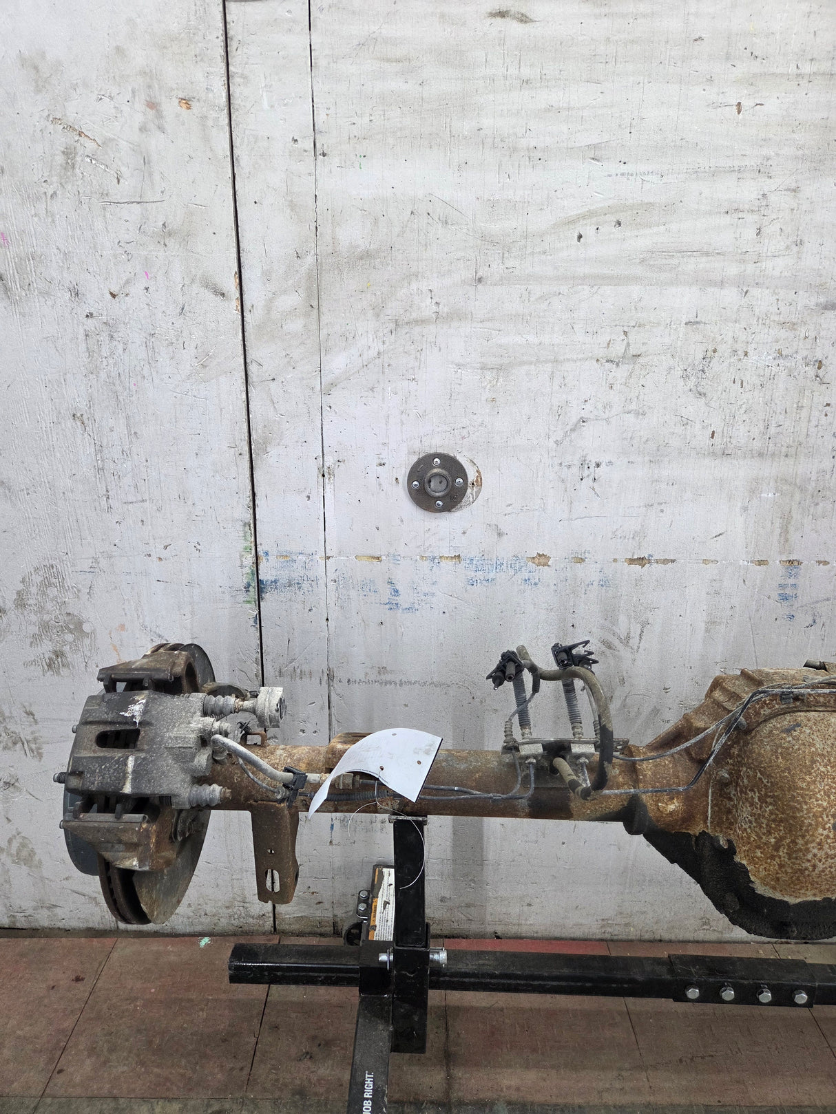 2009-2011 Ford F150 9.75" Rear Axle 3.73 Gear Ratio Limited Slip