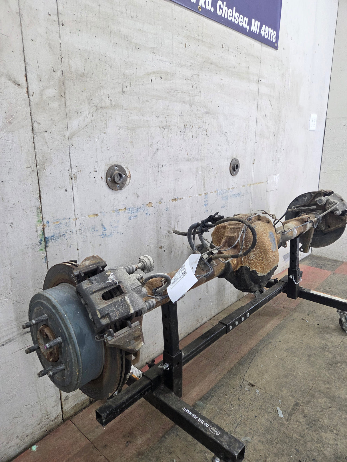 2009-2011 Ford F150 9.75" Rear Axle 3.73 Gear Ratio Limited Slip