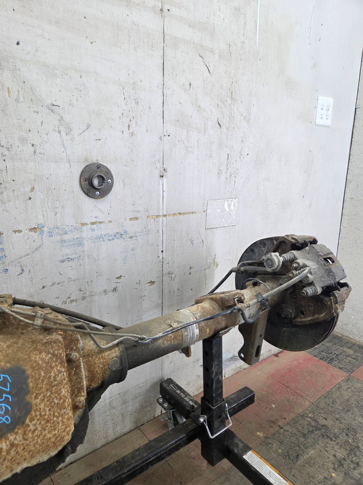 2009-2011 Ford F150 9.75" Rear Axle 3.73 Gear Ratio Limited Slip