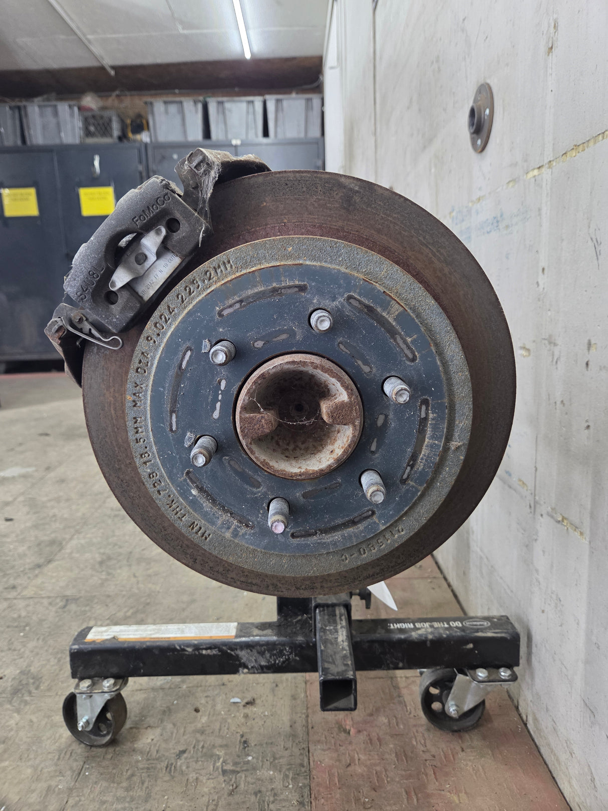 2009-2011 Ford F150 9.75" Rear Axle 3.73 Gear Ratio Limited Slip