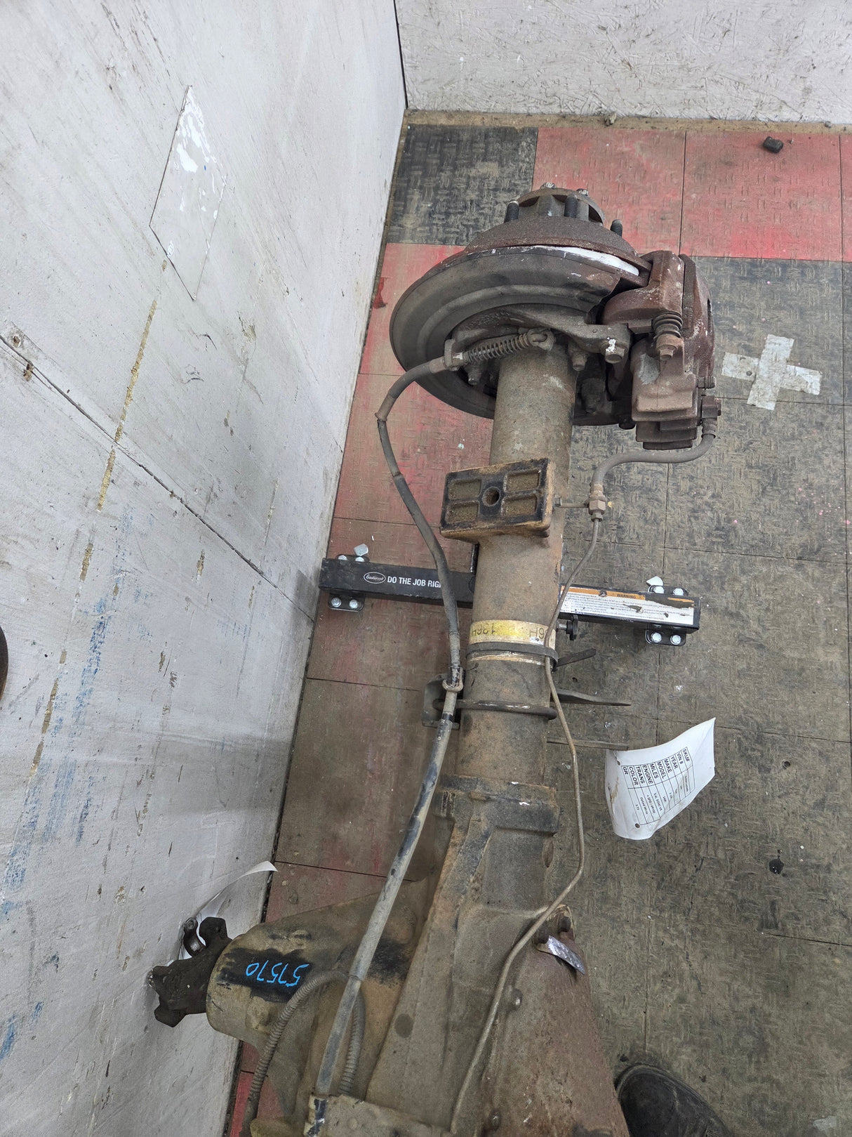 1999-2001 Ford Super Duty F250 F350 SRW Rear Axle 3.73 Ratio