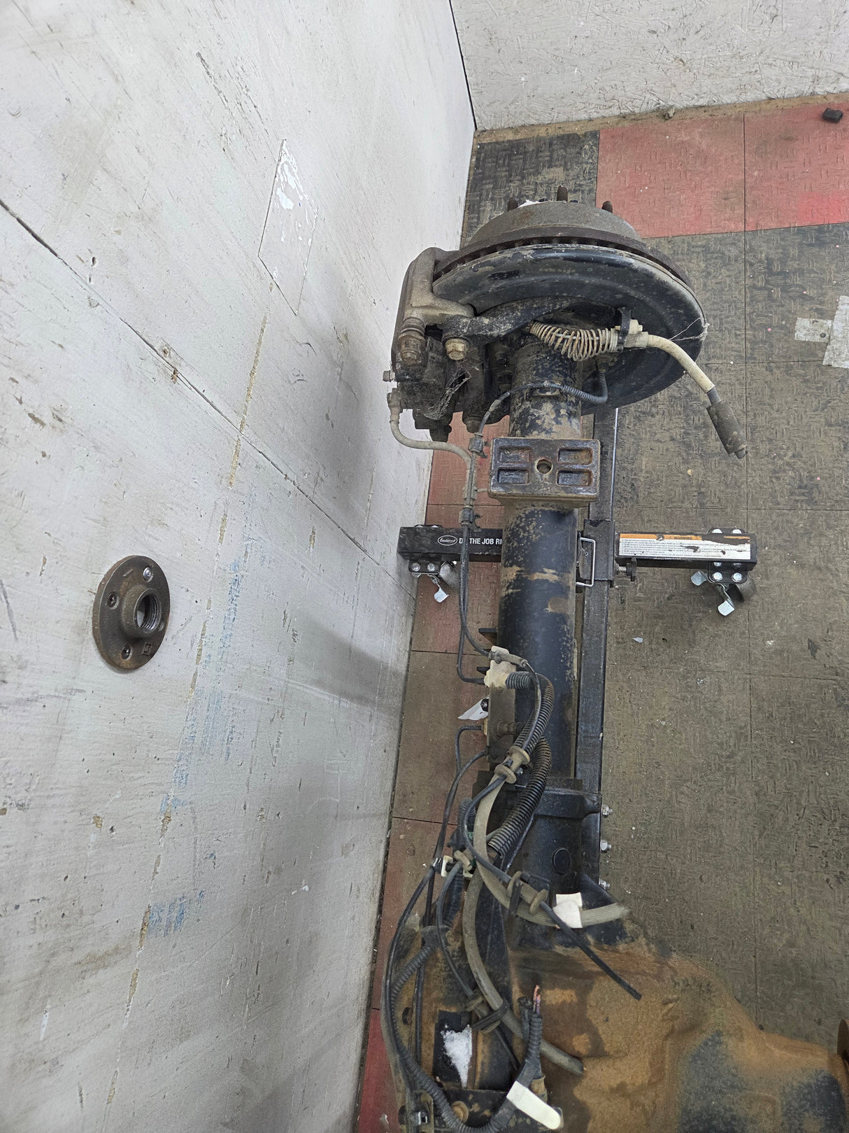 2013-2016 Ford Super Duty F250 F350 Rear Axle 3.73 Gear Ratio Electronic Locker
