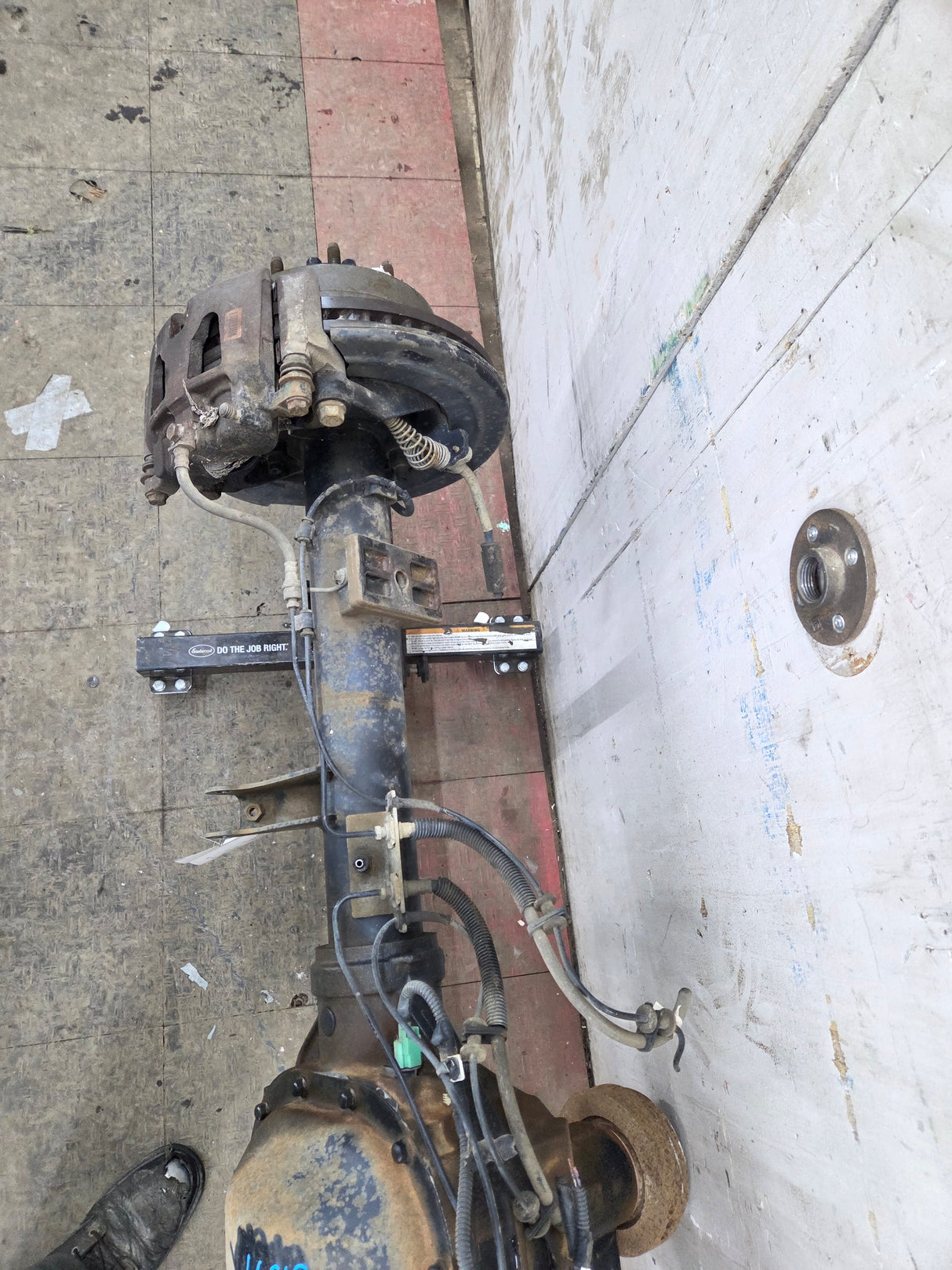 2013-2016 Ford Super Duty F250 F350 Rear Axle 3.73 Gear Ratio Electronic Locker