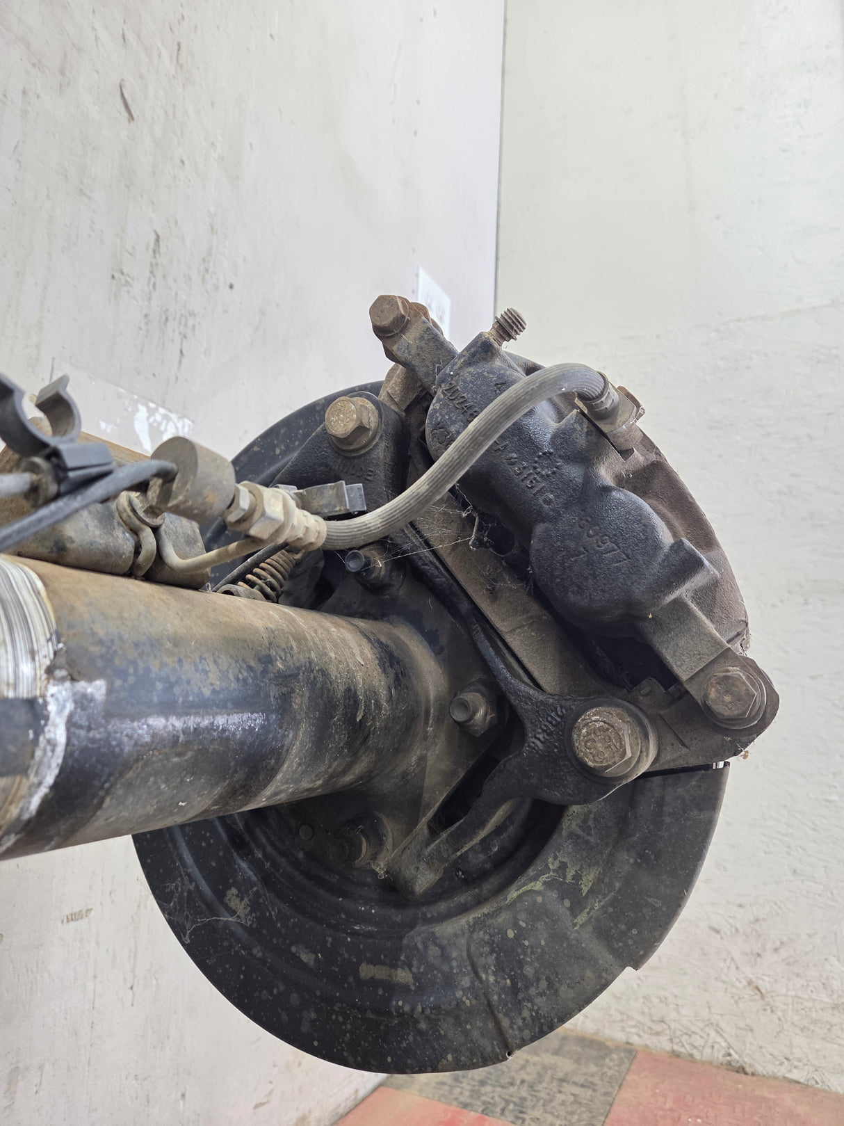 2013-2016 Ford Super Duty F250 F350 Rear Axle 3.73 Gear Ratio Electronic Locker