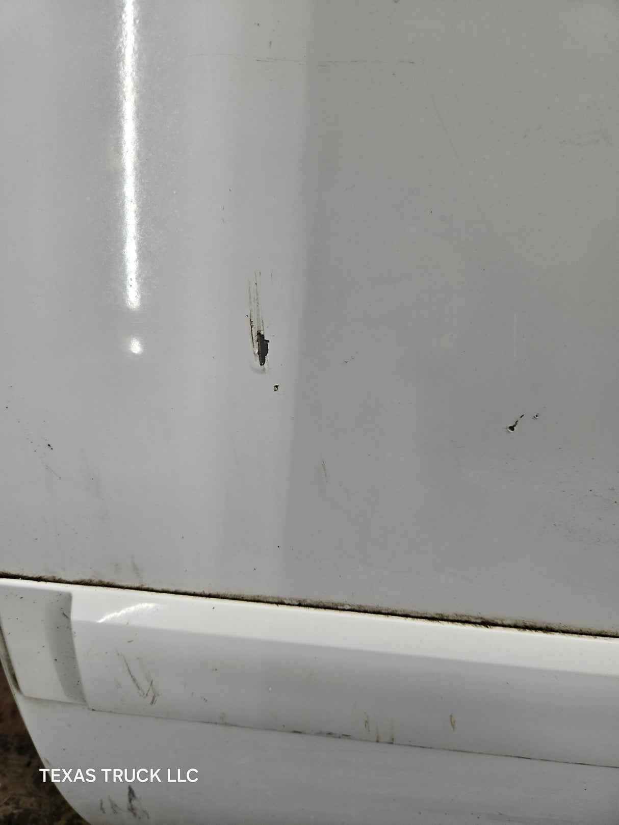 2007-2013 Chevrolet Silverado / GMC Sierra 1500 2500 3500 HD Crew Cab LH Driver Side Rear Door