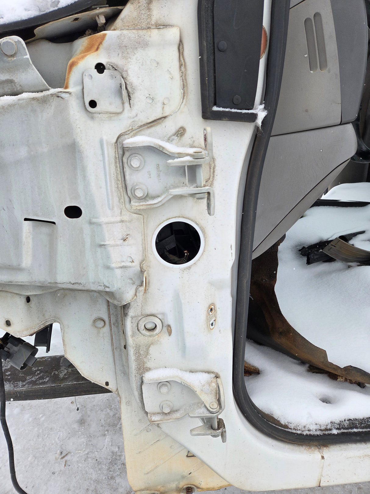 1999-2007 Ford Super Duty F250 F350 F450 F550 2 Door Regular Cab