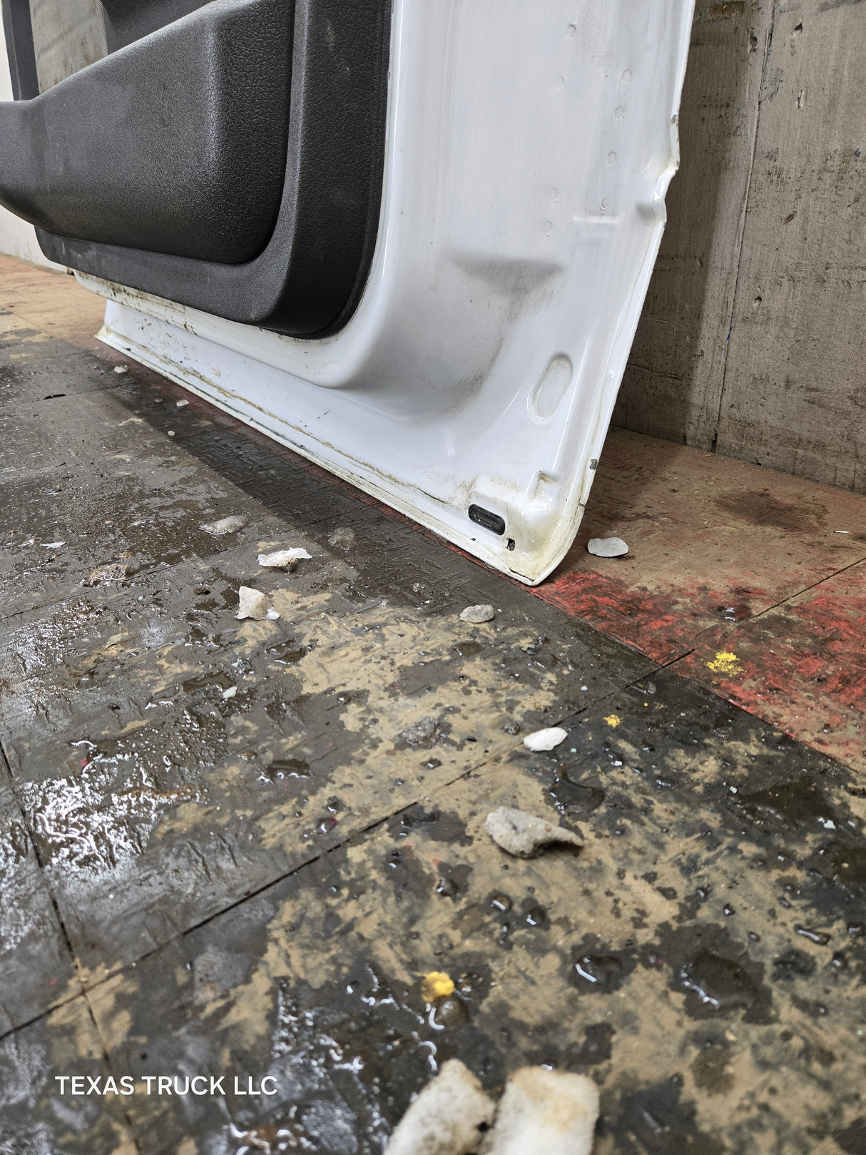 2009-2014 Ford F150 RH Passenger Side Front Door