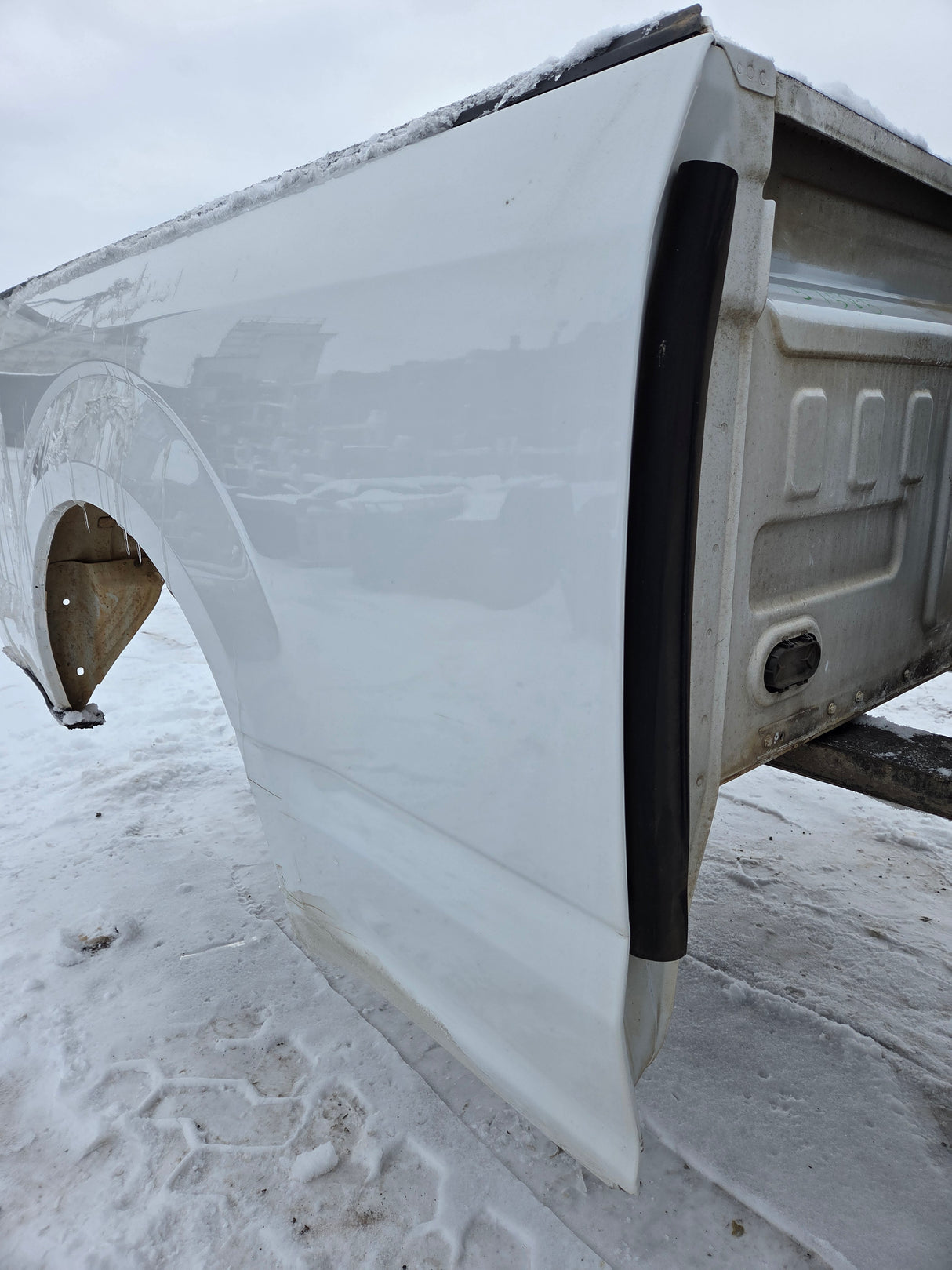 2015-2020 Ford F150 6' 6" Short Bed Without Wheel Lip Molding