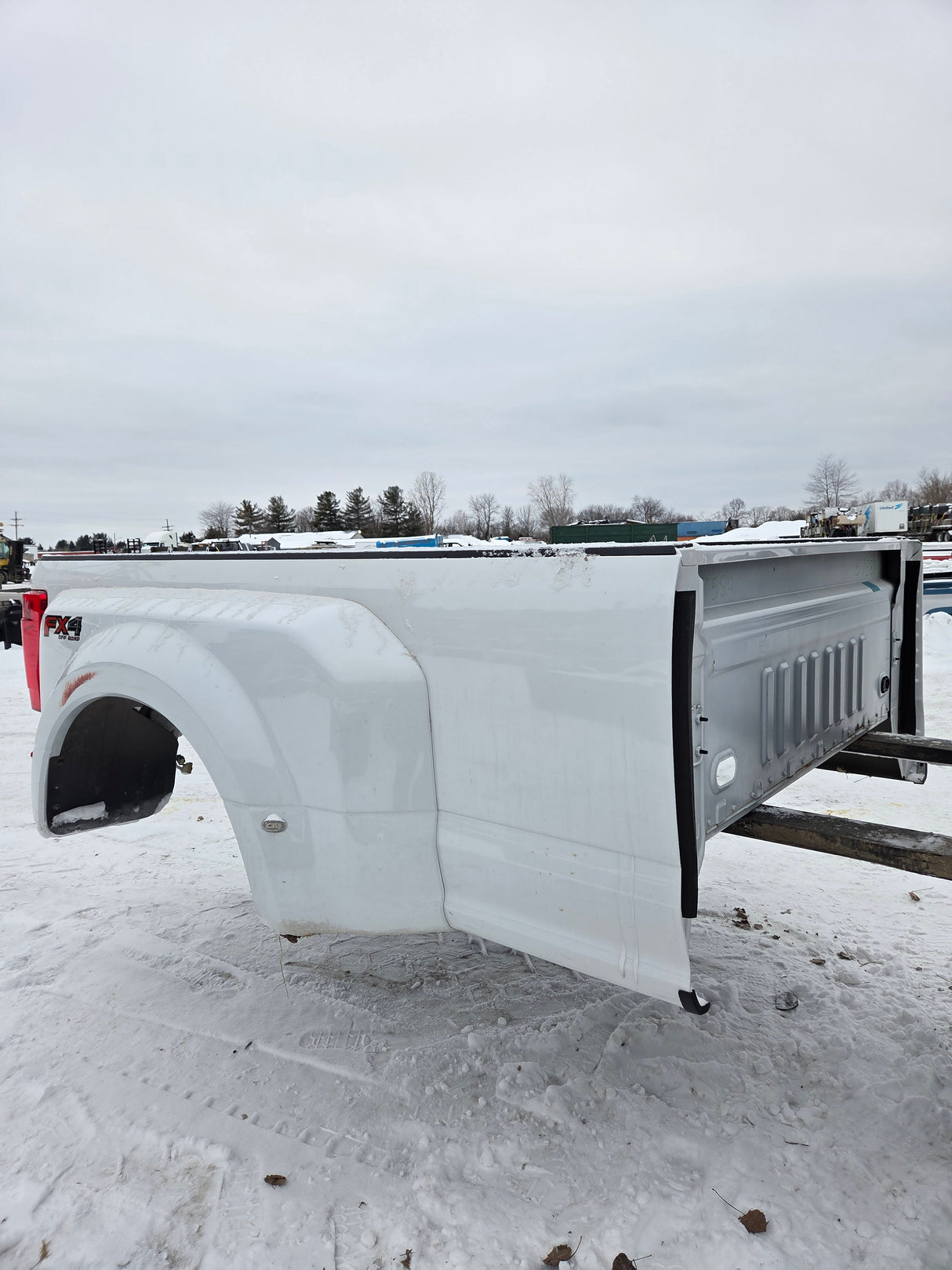 2017-2022 Ford Super Duty F350 F450 F550 8' Dually Bed - Oxford White