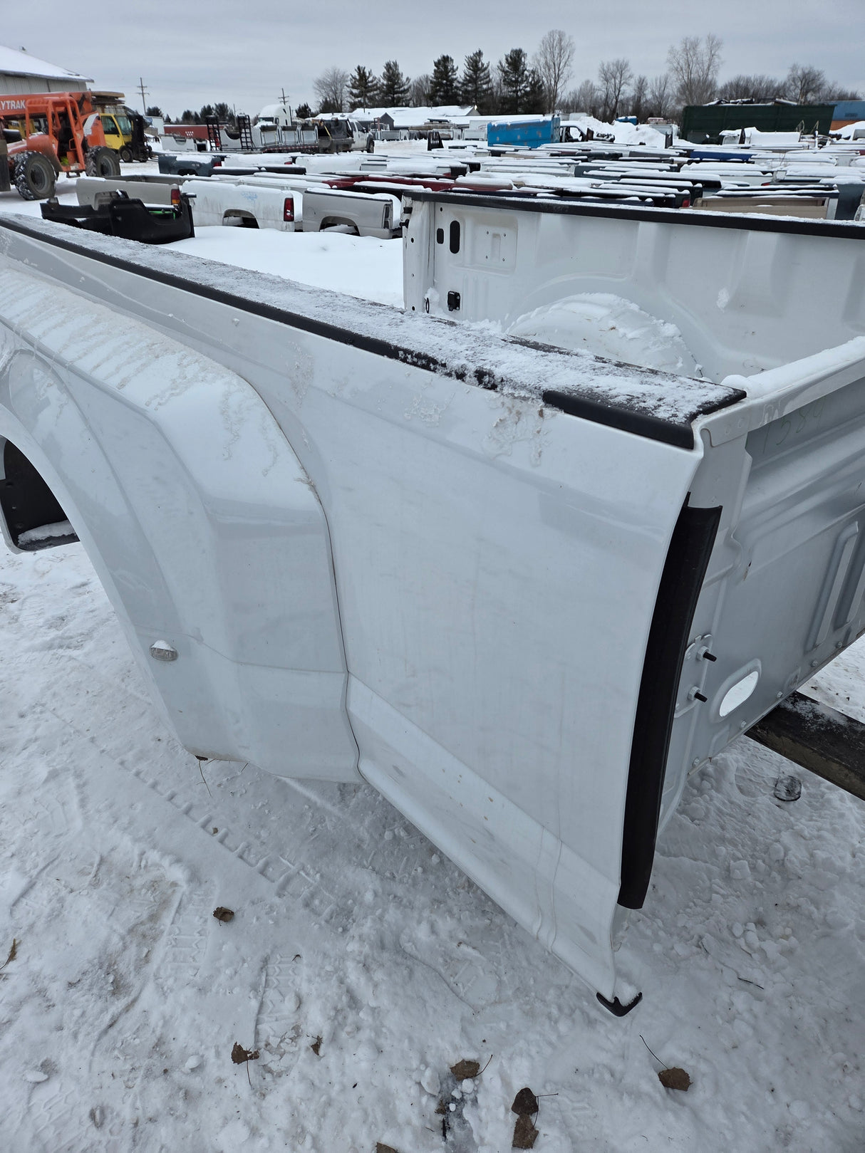 2017-2022 Ford Super Duty F350 F450 F550 8' Dually Bed - Oxford White