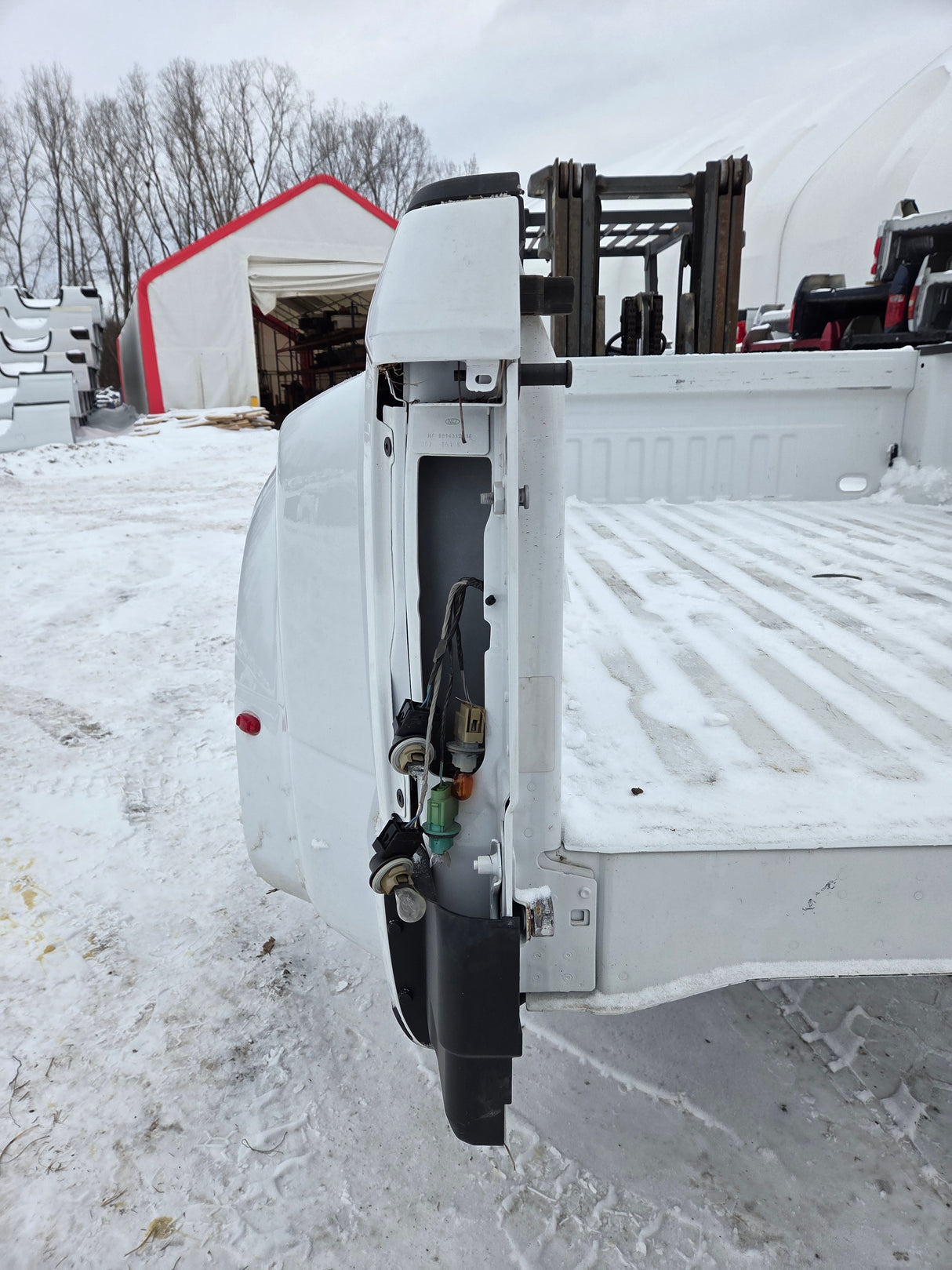 2017-2022 Ford Super Duty F350 F450 F550 8' Dually Bed - Oxford White