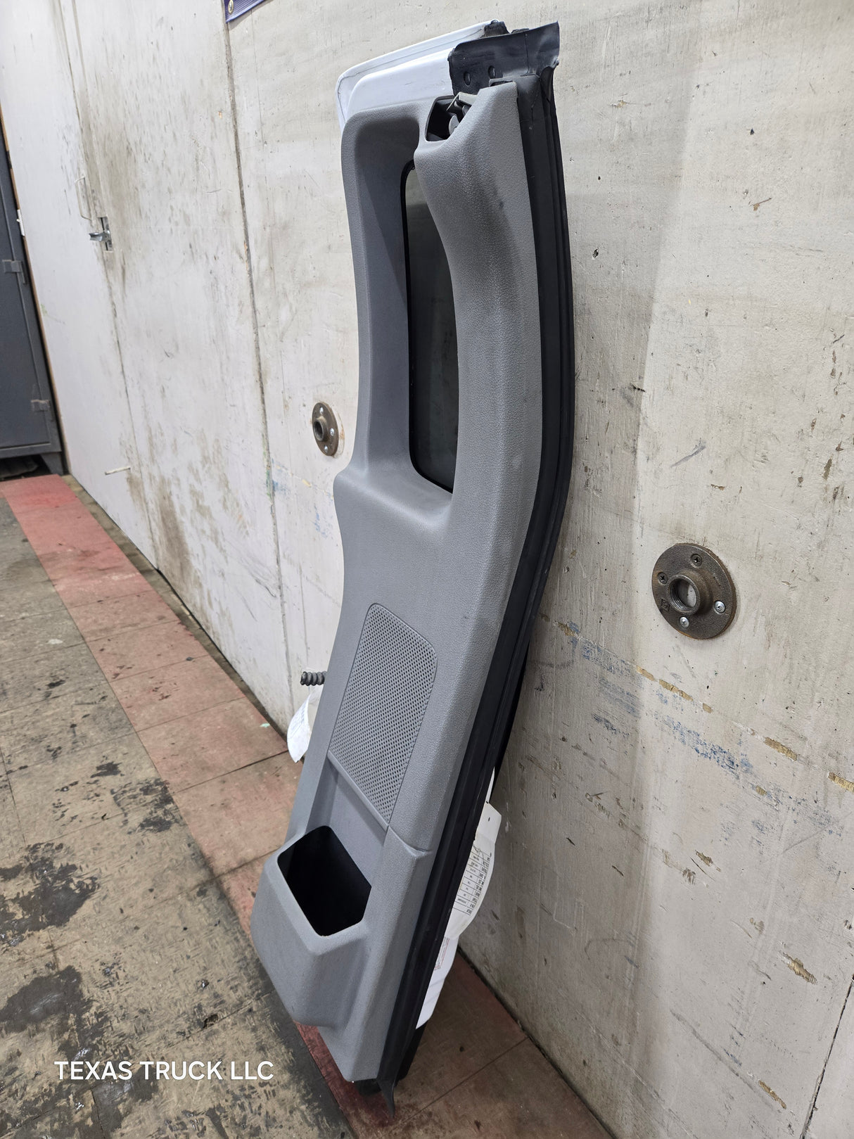 2004-2008 Ford F150 Driver Rear Suicide "plus" Cab Door