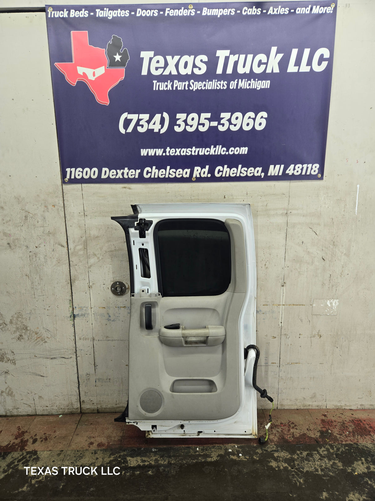 2007-2013 Chevrolet Silverado / GMC Sierra 1500 2500 3500 HD Passenger side Extended Cab RH Rear Door
