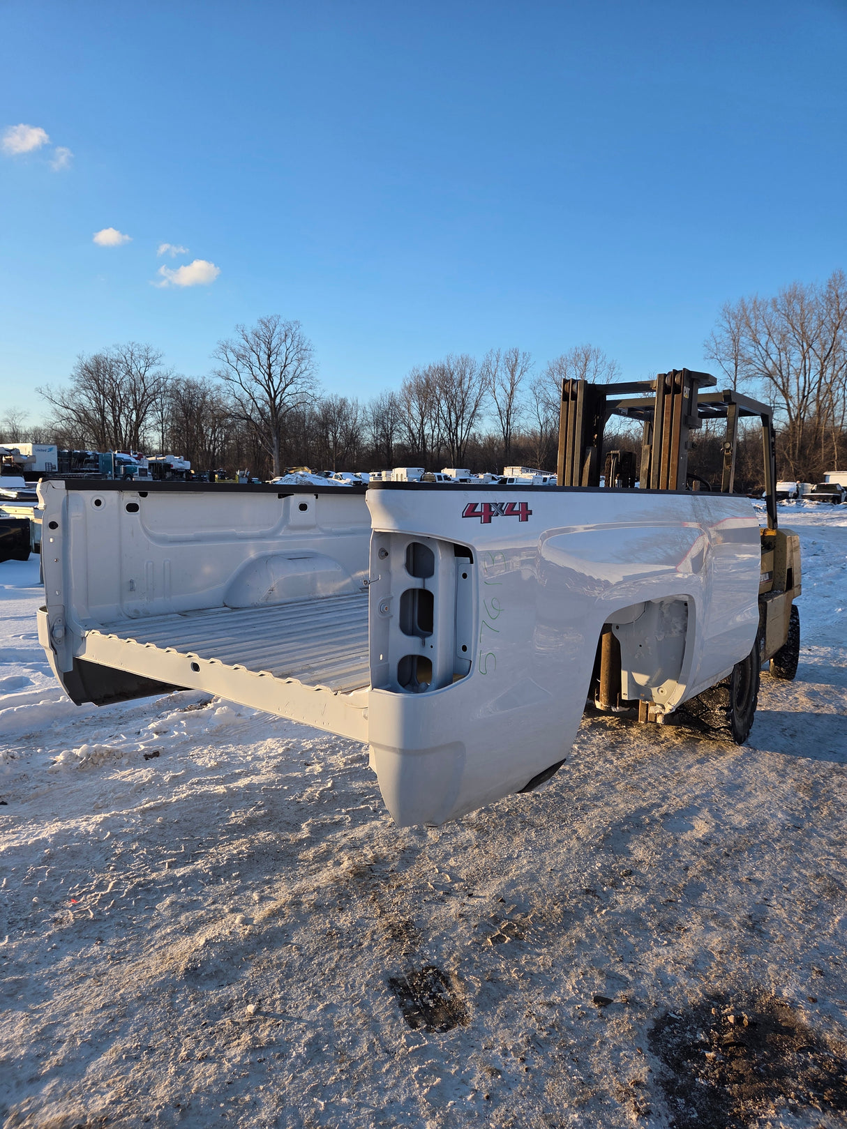 2014-2019 Chevrolet Silverado 1500 2500 3500 HD 8' Long Truck Bed