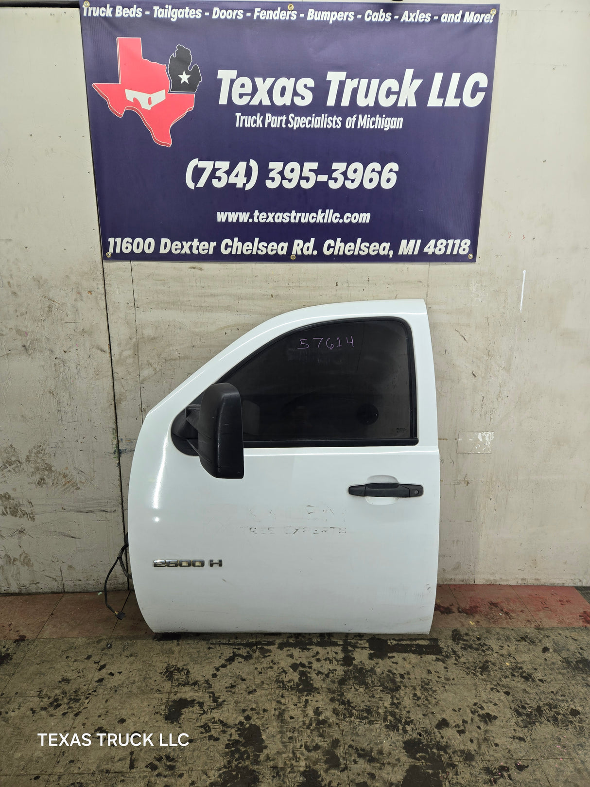 2007-2013 Chevrolet Silverado / GMC Sierra 1500 2500 3500 HD LH Front Driver Side Door