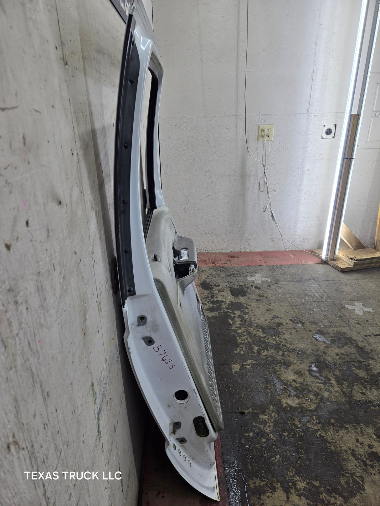 1999-2011 Ford Super Duty RH Passenger Side Rear Crew Cab Door F250 F350 F450 F550