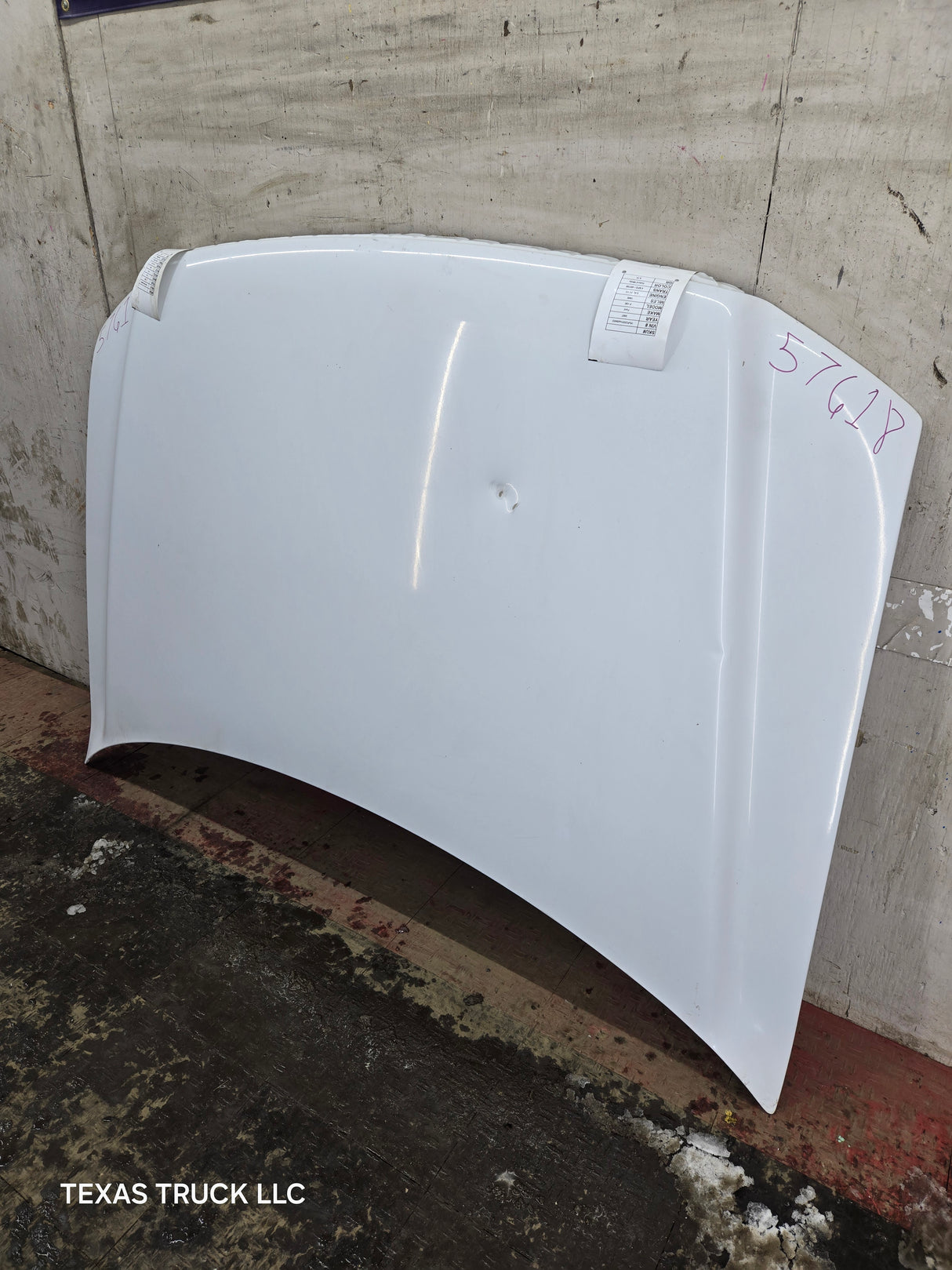 2004-2008 Ford F150 Hood
