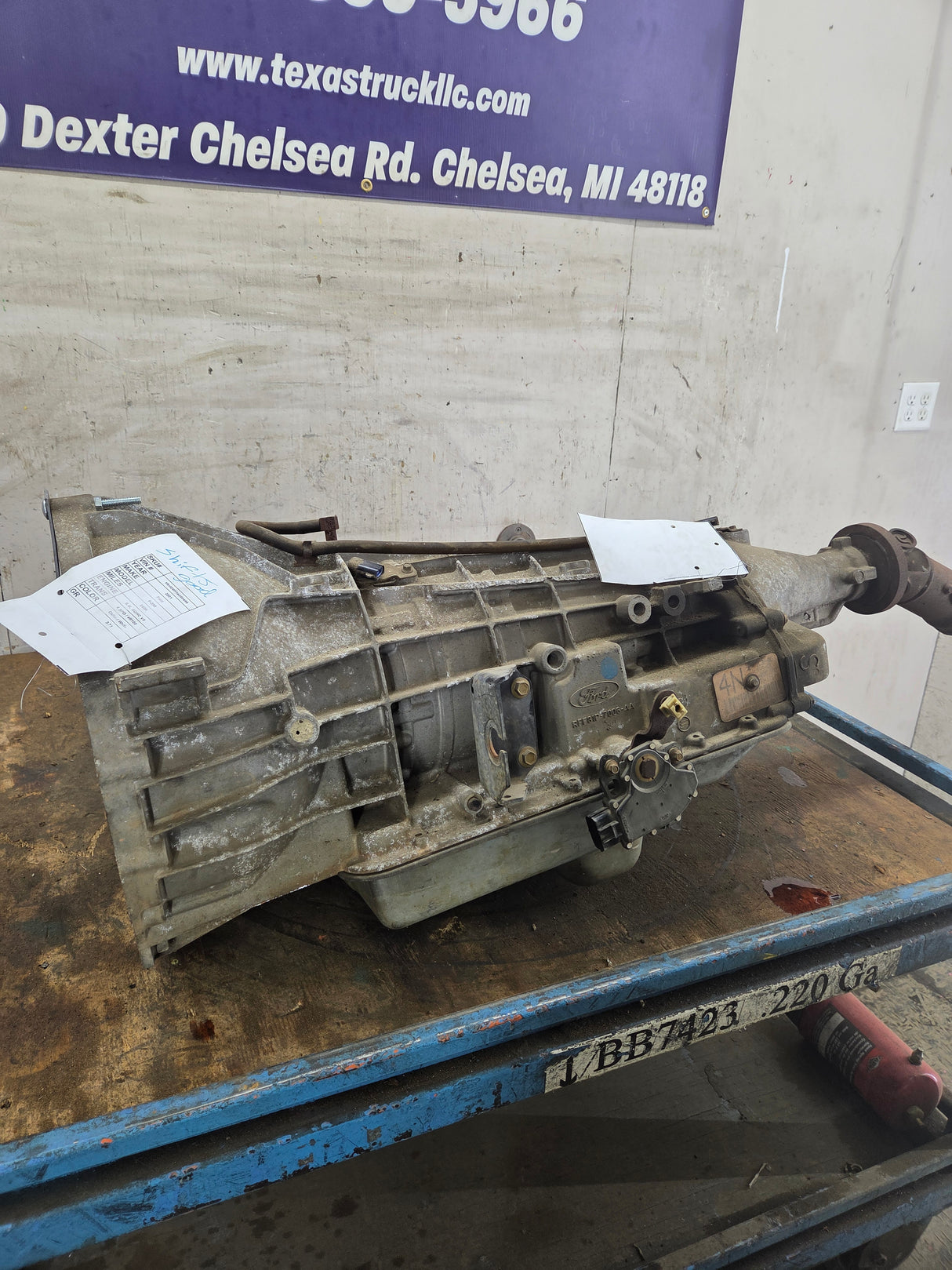 4r100 Automatic Transmission 2wd Ford F250 F350 F450 F550 Super Duty 6.8L v10 triton 5.4L v8