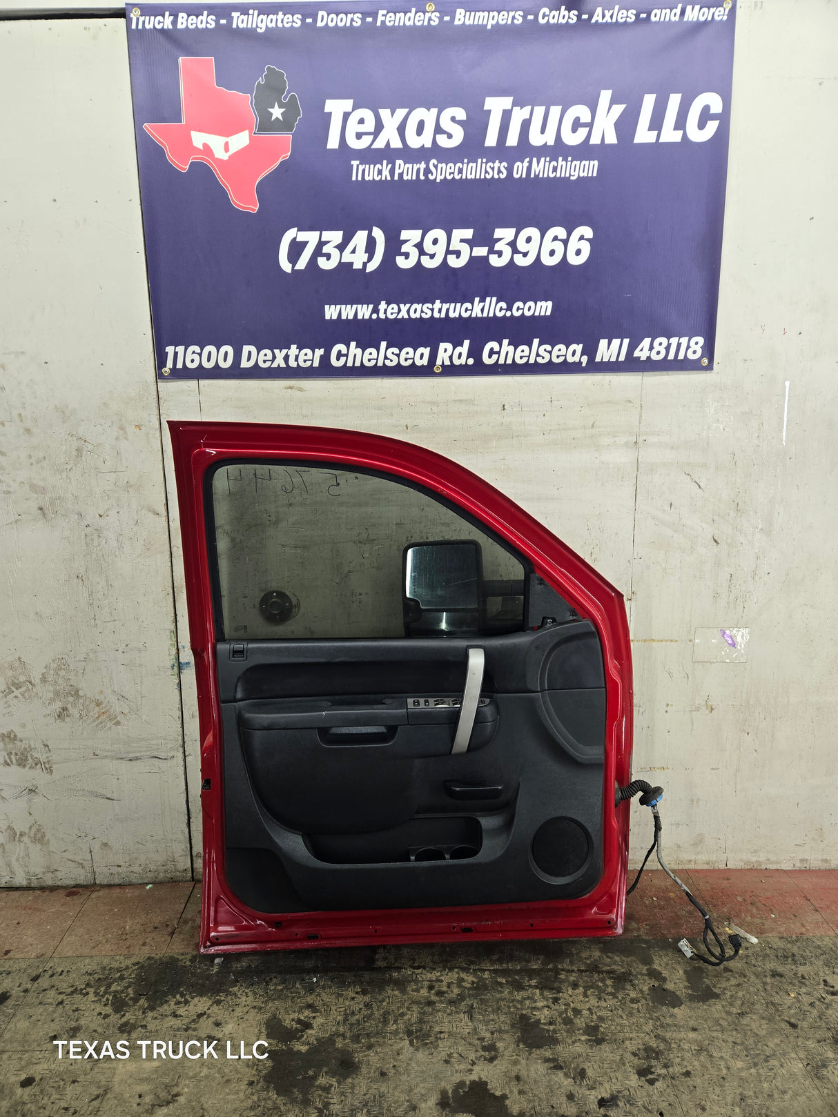 2007-2013 Chevrolet Silverado / GMC Sierra 1500 2500 3500 HD LH Front Driver Side Door