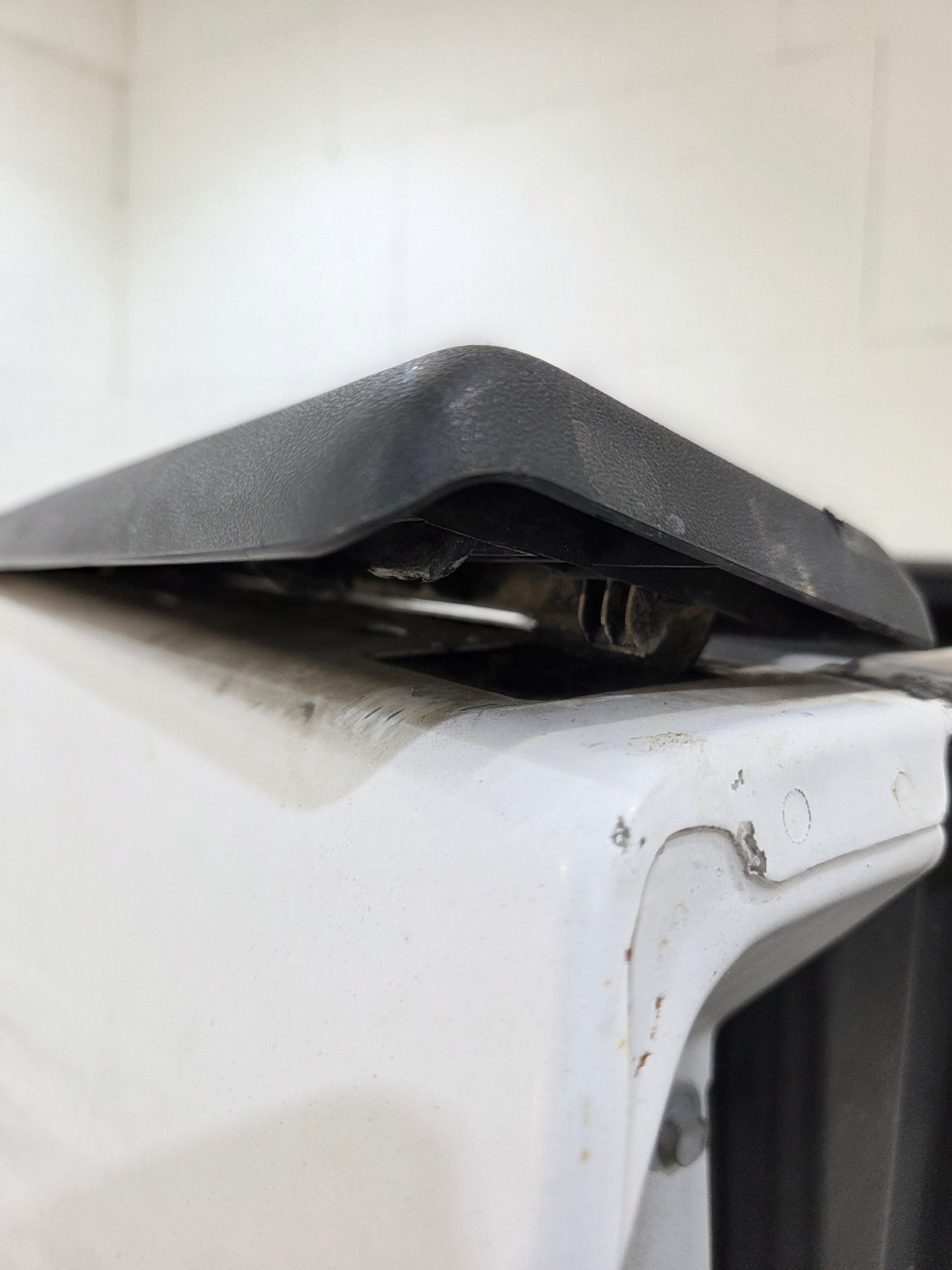 2005-2015 Toyota Tacoma 6' Long Truck Bed