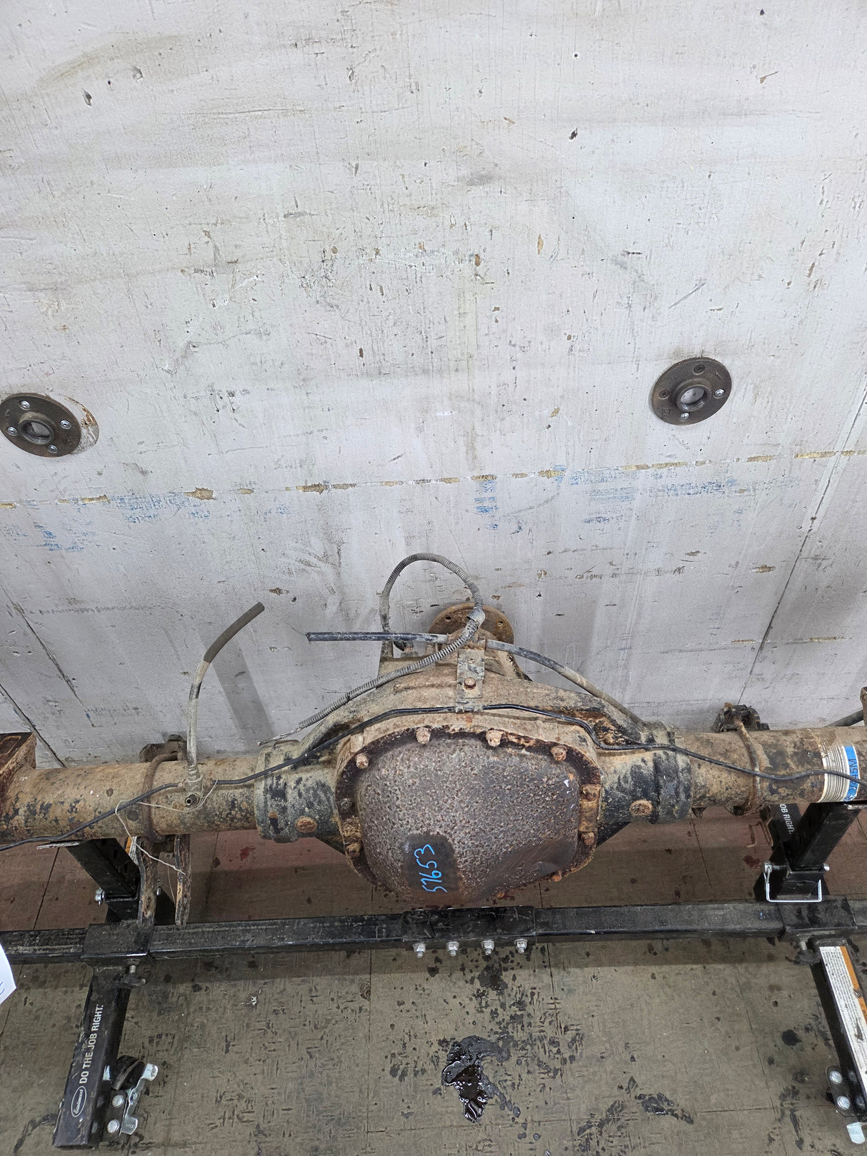 2005-2007 Ford Super Duty F250 F350 SRW Rear Axle 3.73 Gear Ratio 250k Miles