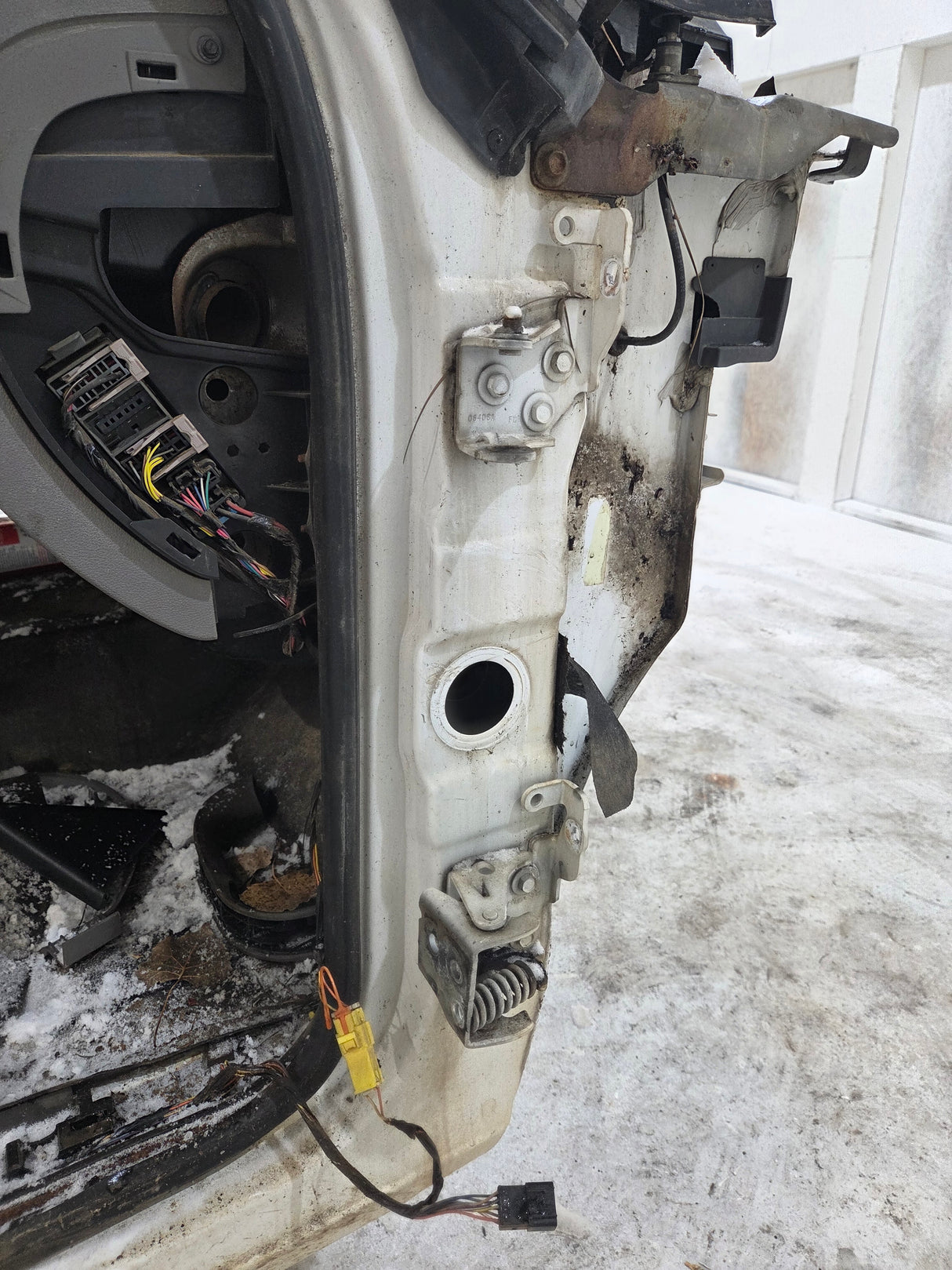 2007-2013 Chevrolet Silverado / GMC Sierra 1500 2500 3500 HD Extended Cab