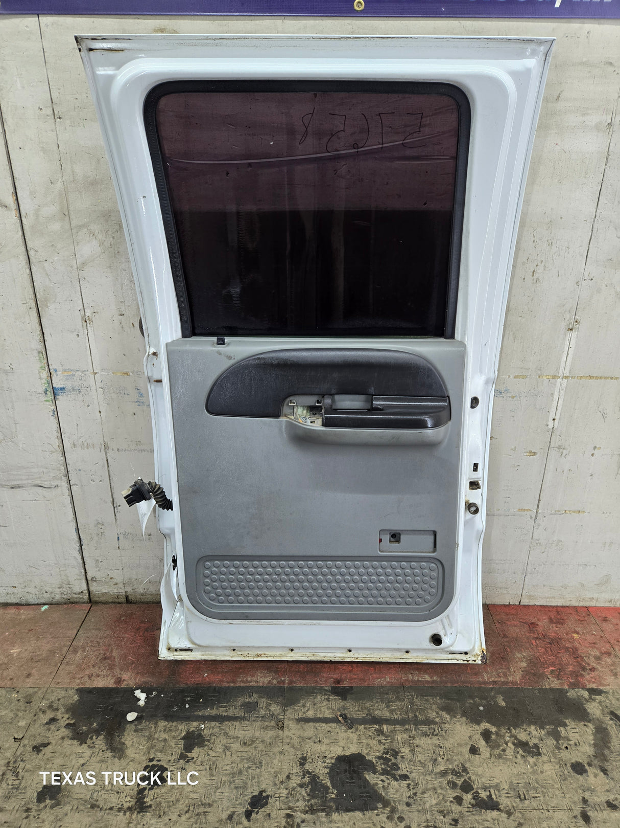 1999-2011 Ford Super Duty RH Passenger Side Rear Crew Cab Door F250 F350 F450 F550