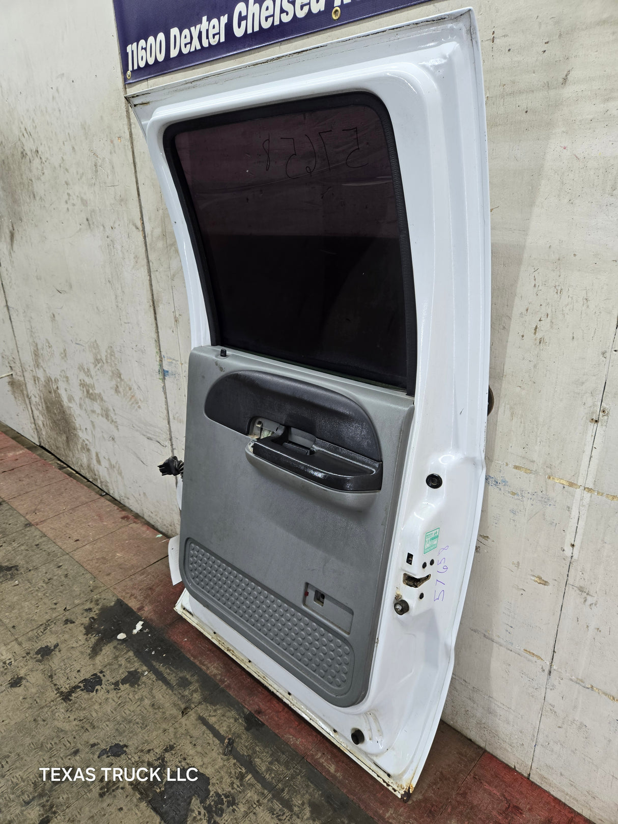1999-2011 Ford Super Duty RH Passenger Side Rear Crew Cab Door F250 F350 F450 F550