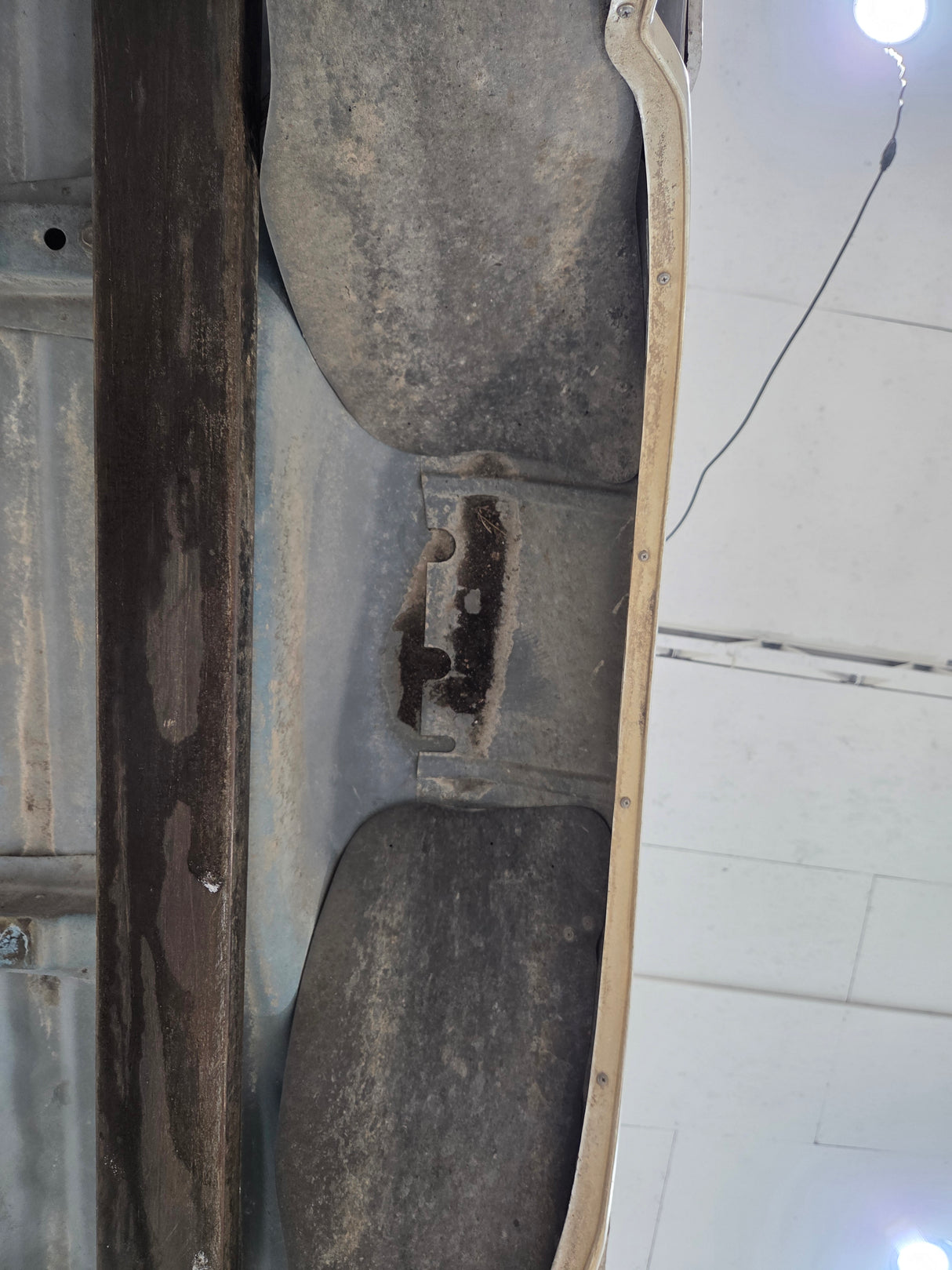 1987-1997 Ford F150 F250 F350 OBS 6' 9" Short Truck Bed