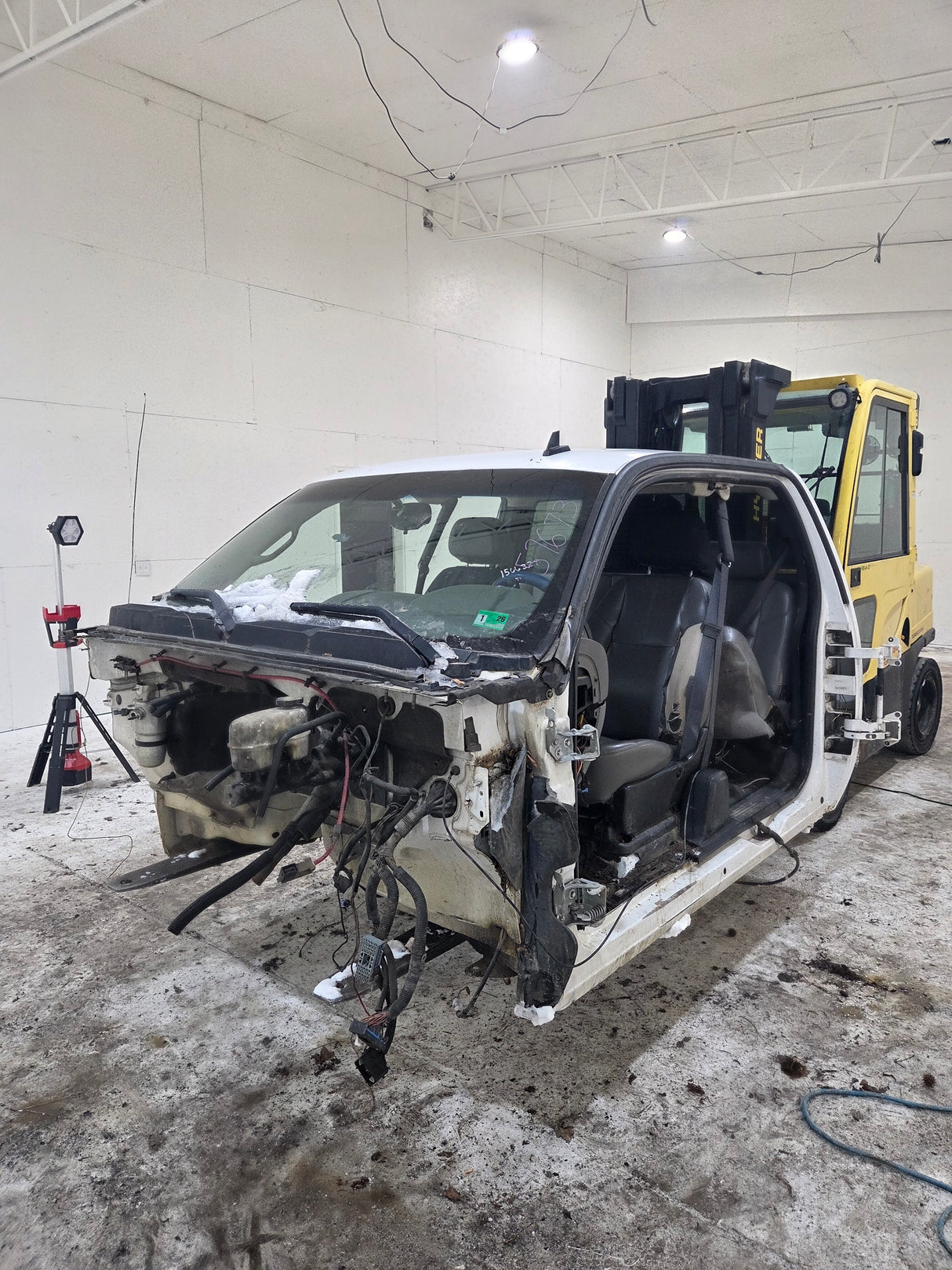 2007-2013 Chevrolet Silverado / GMC Sierra 1500 2500 3500 HD Extended Cab