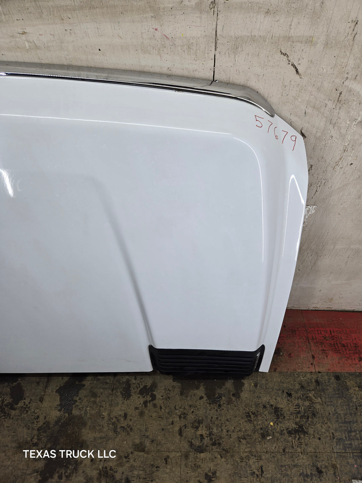 2007-2013 Chevrolet Silverado 2500 HD 3500HD Hood