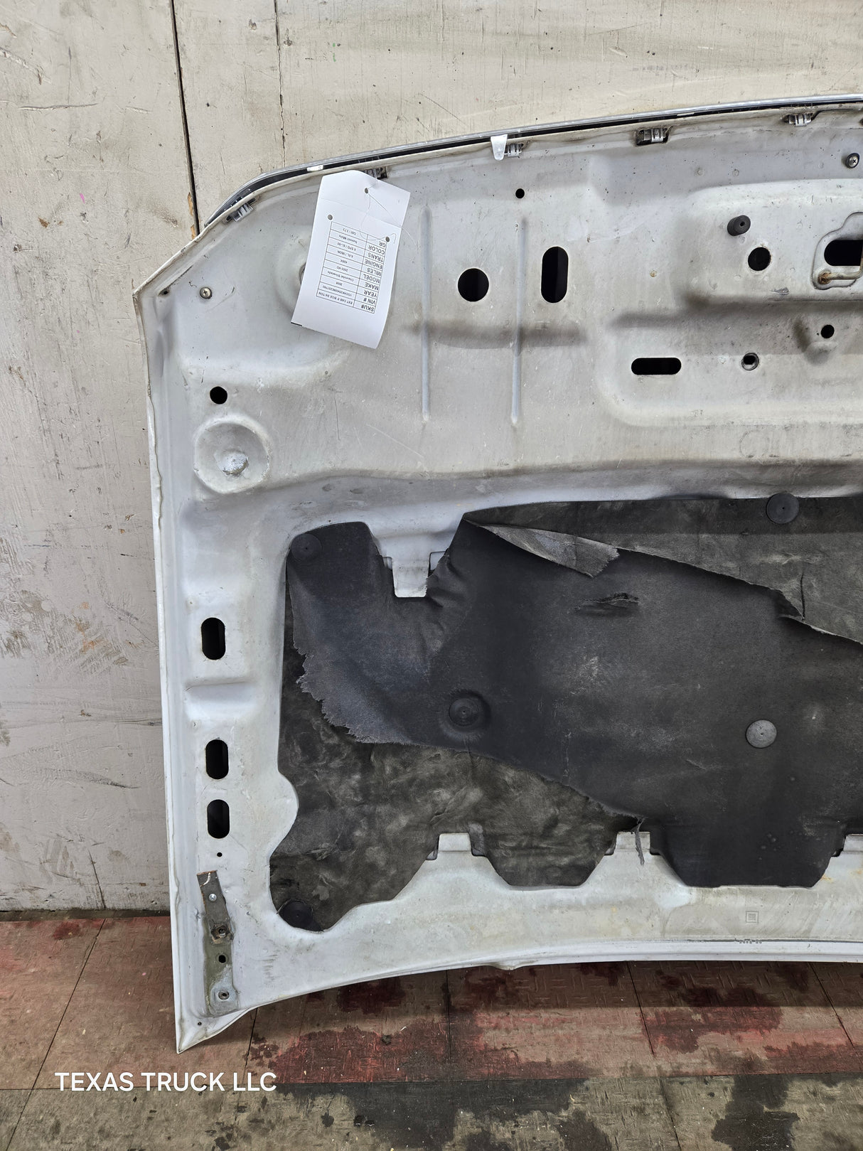 2007-2013 Chevrolet Silverado 2500 HD 3500HD Hood